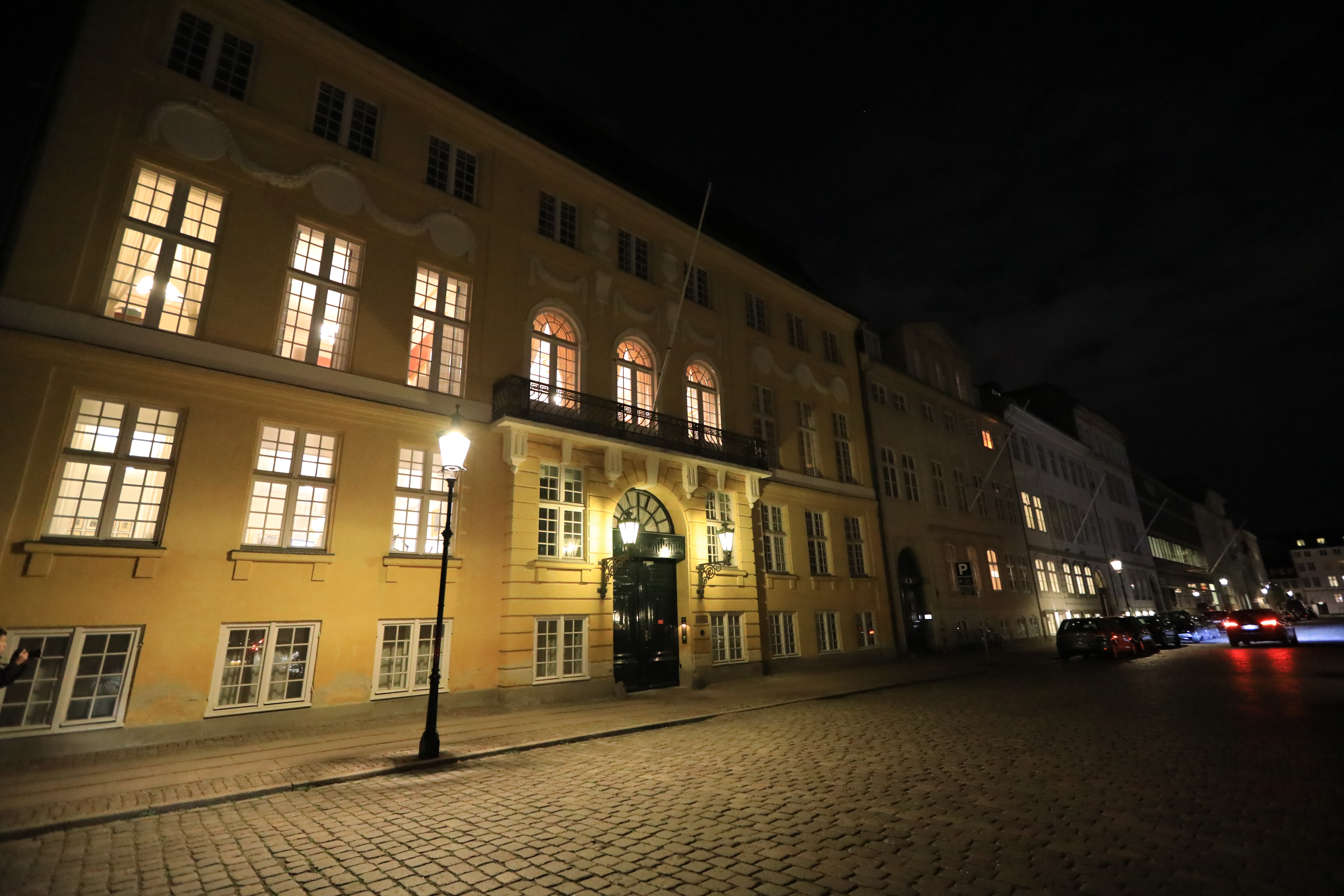 コペンハーゲンの街並みの夜景４住宅街