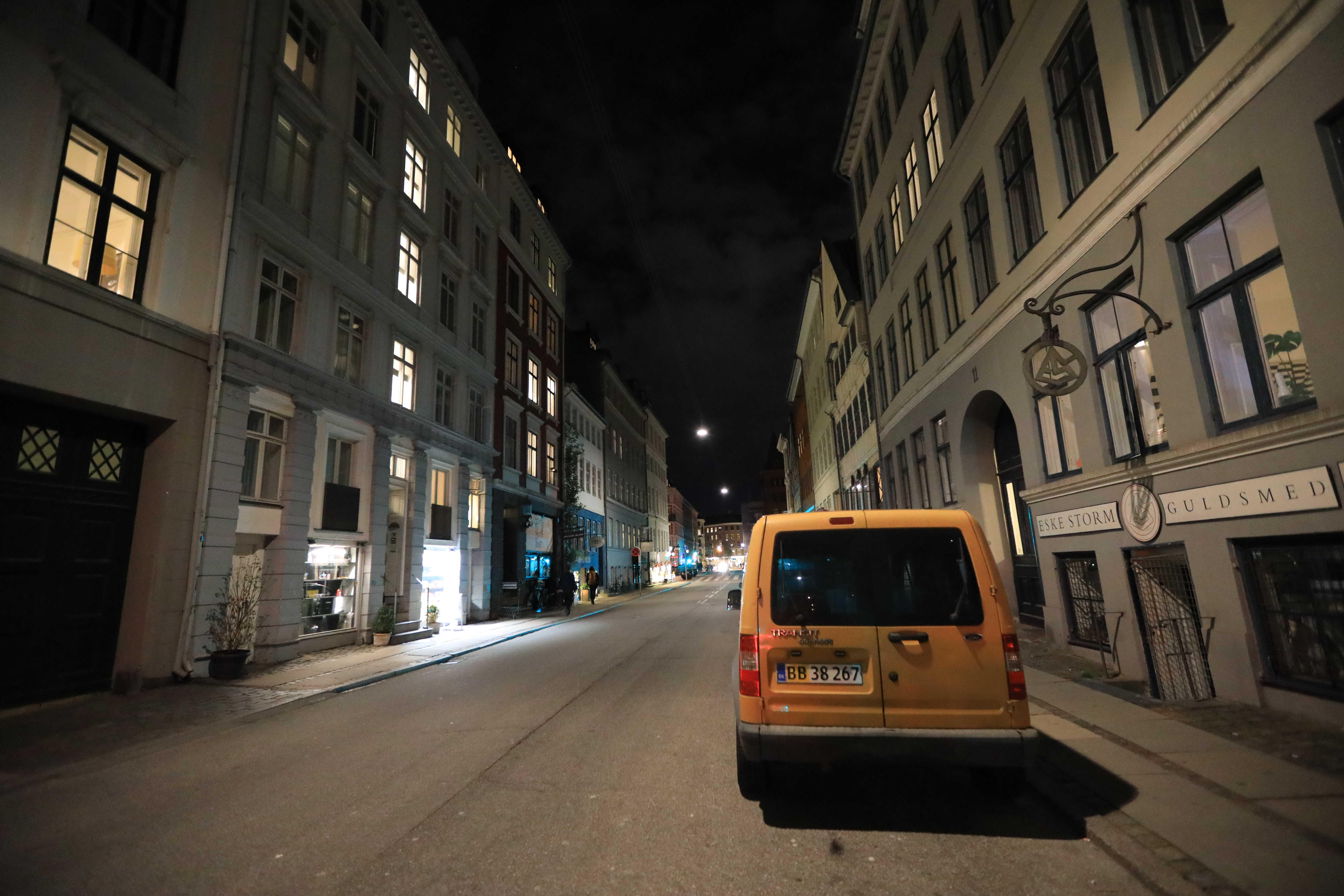 コペンハーゲンの街並みの夜景６住宅街