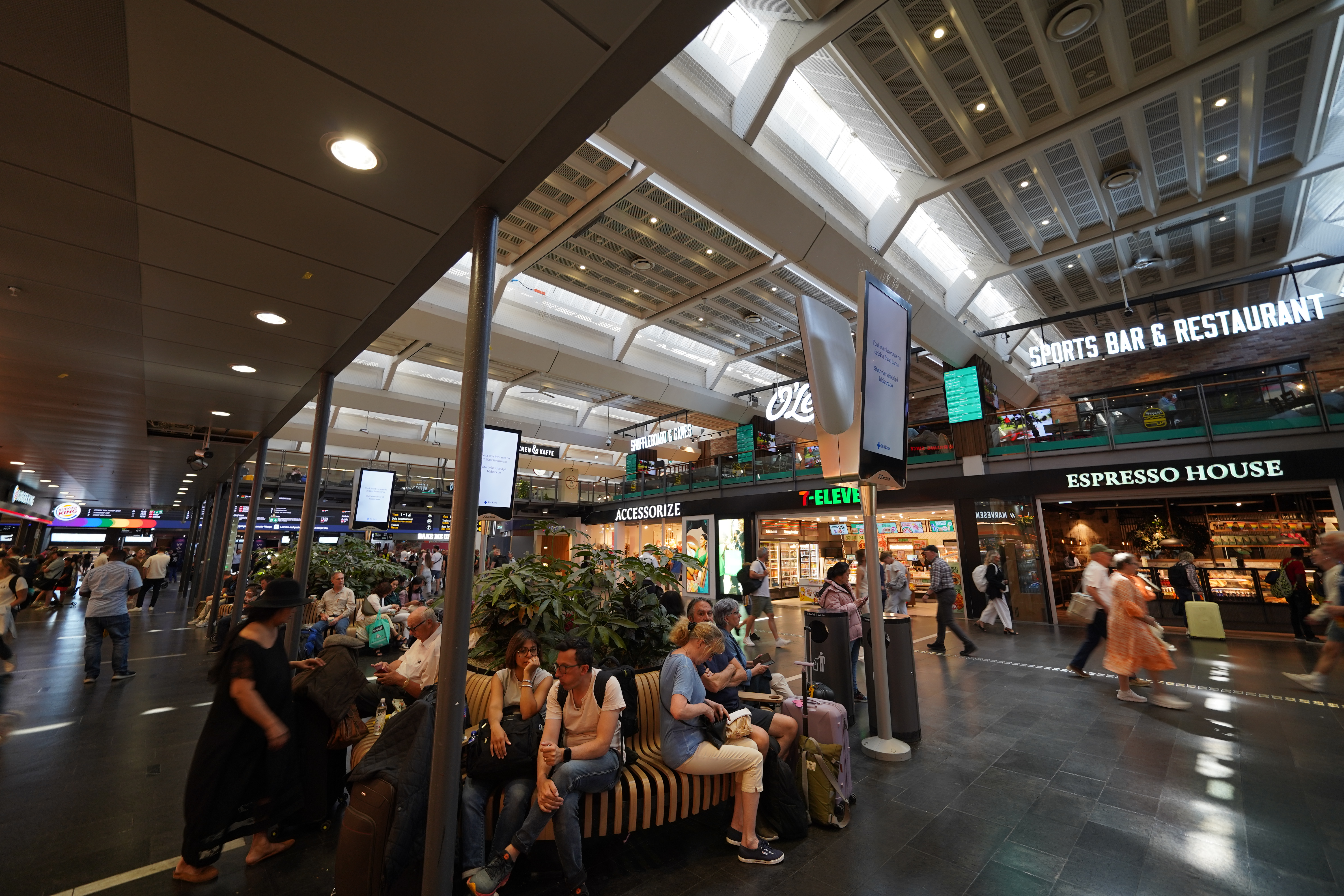 オスロ中央駅内のお店１