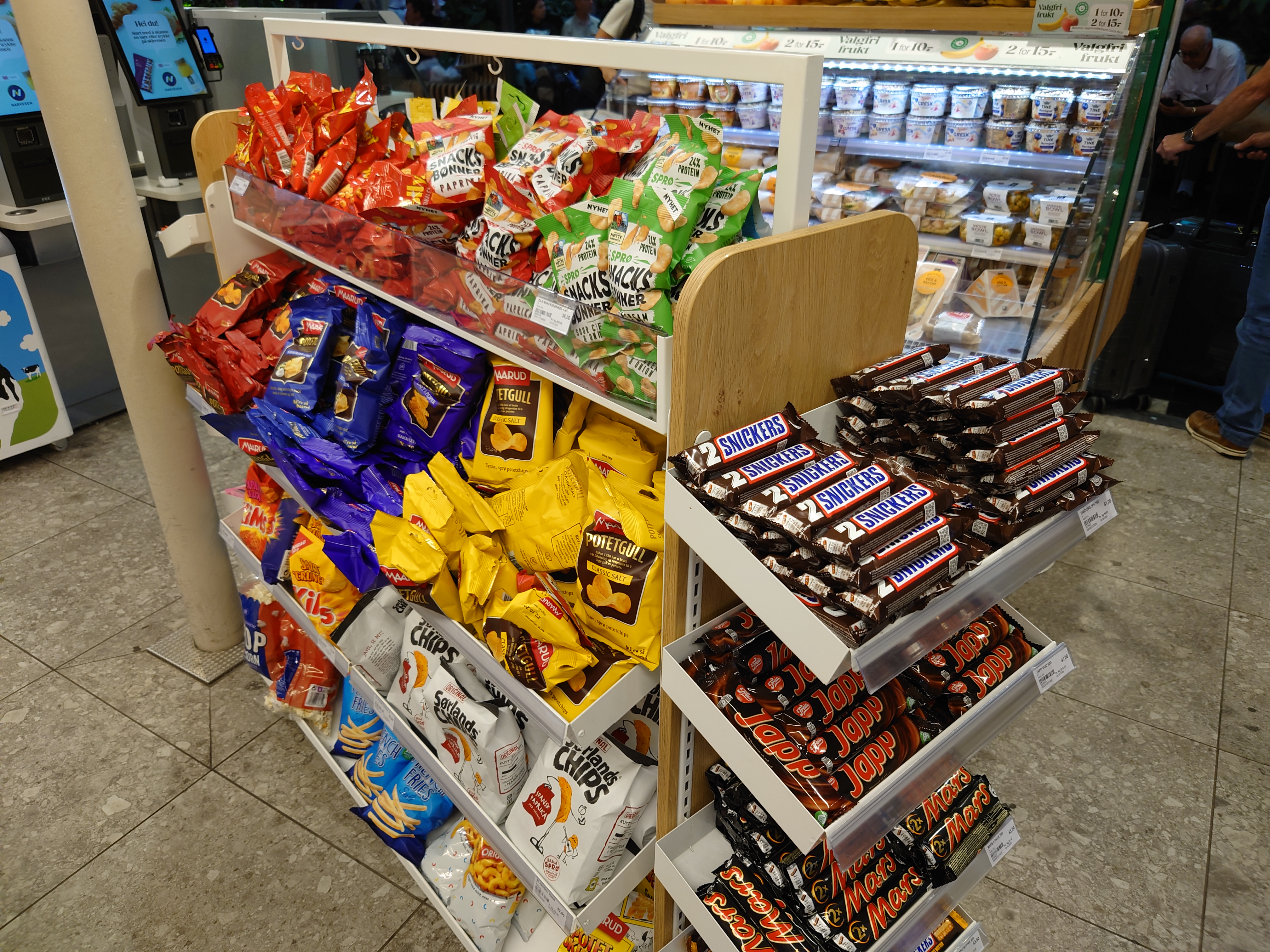 オスロ中央駅内のお店の店内２