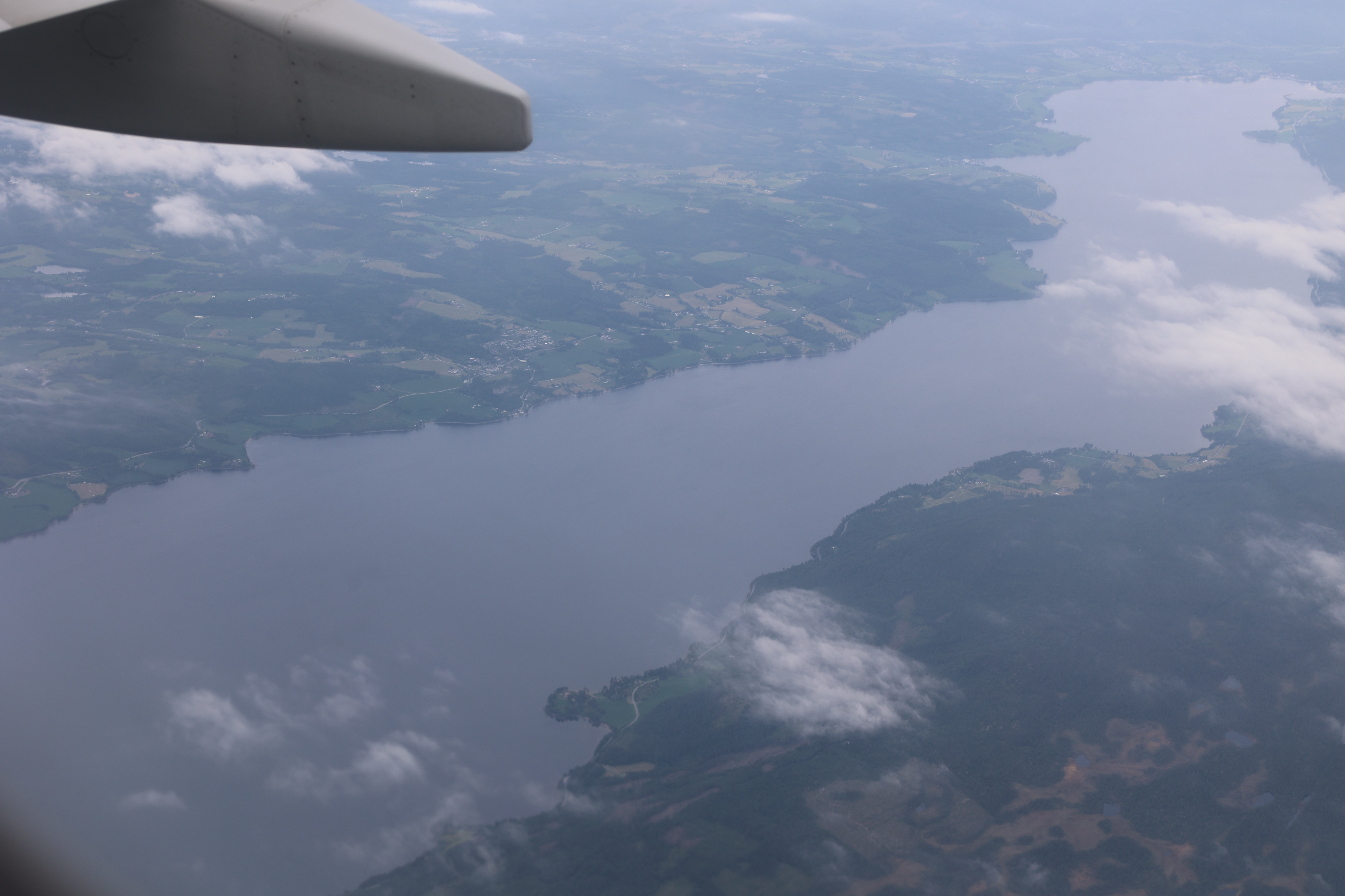 フィヨルドの上空２
