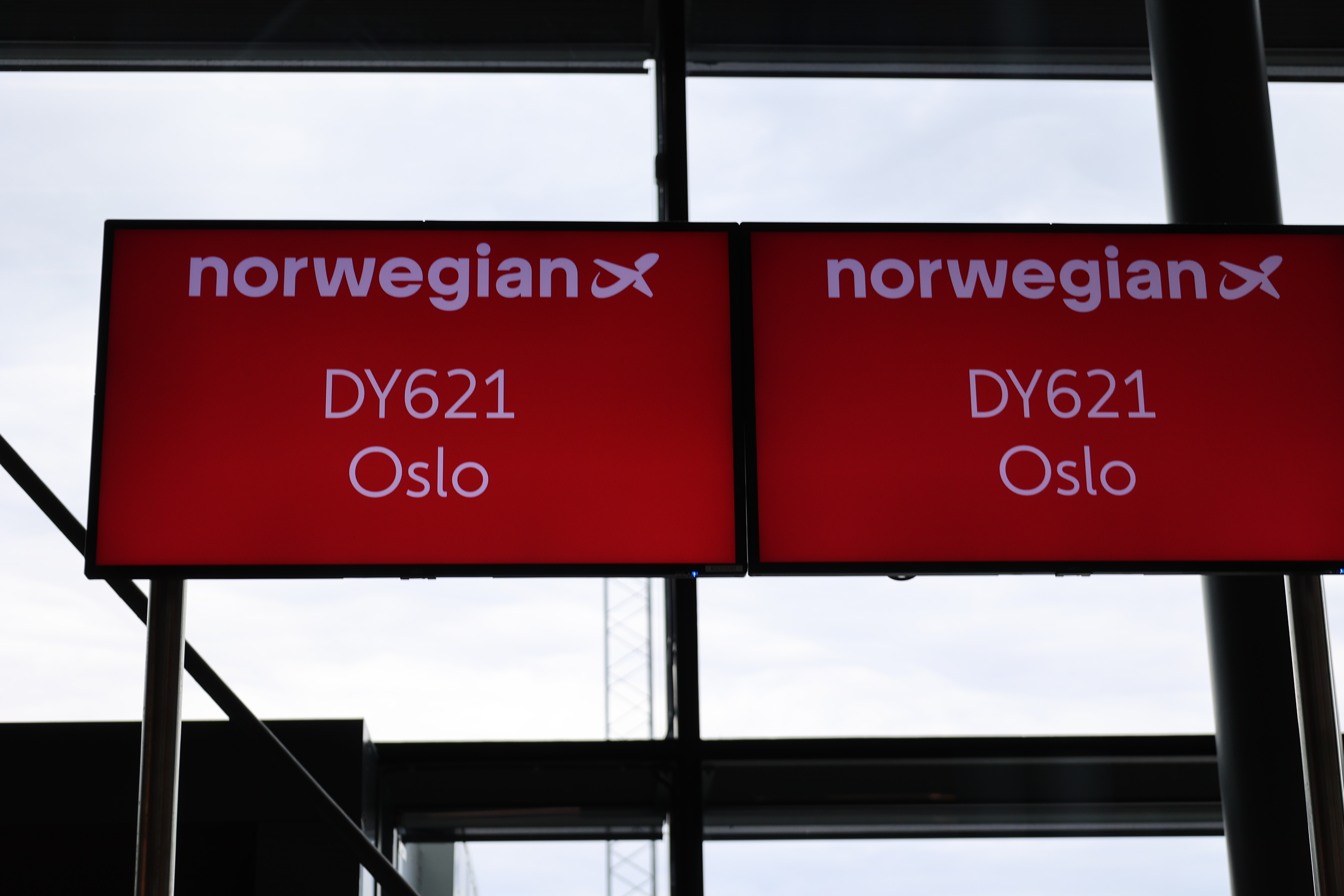 ノルウェー国際航空のオスロ行きDY612便