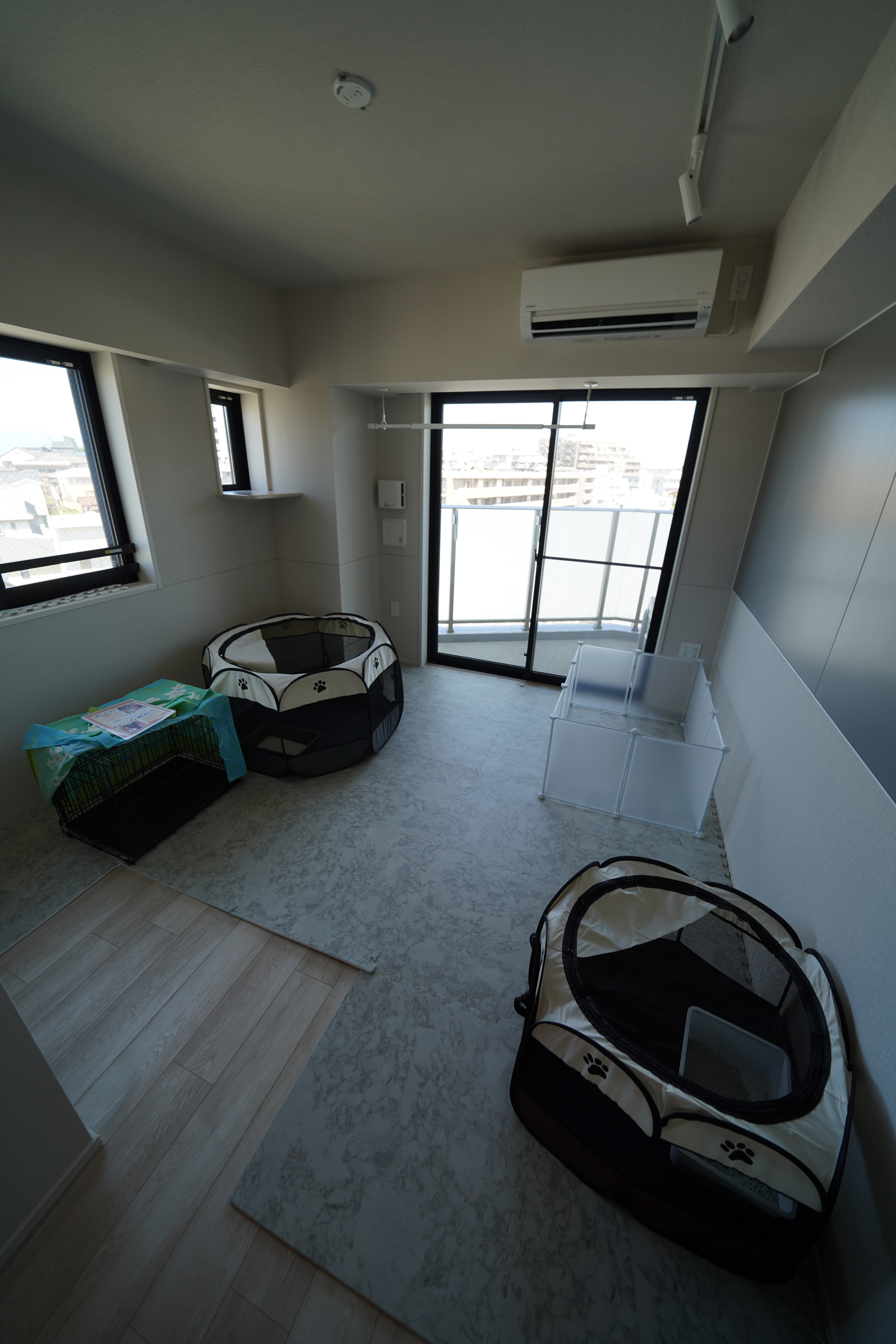 ワンルームの部屋（縦アングル）