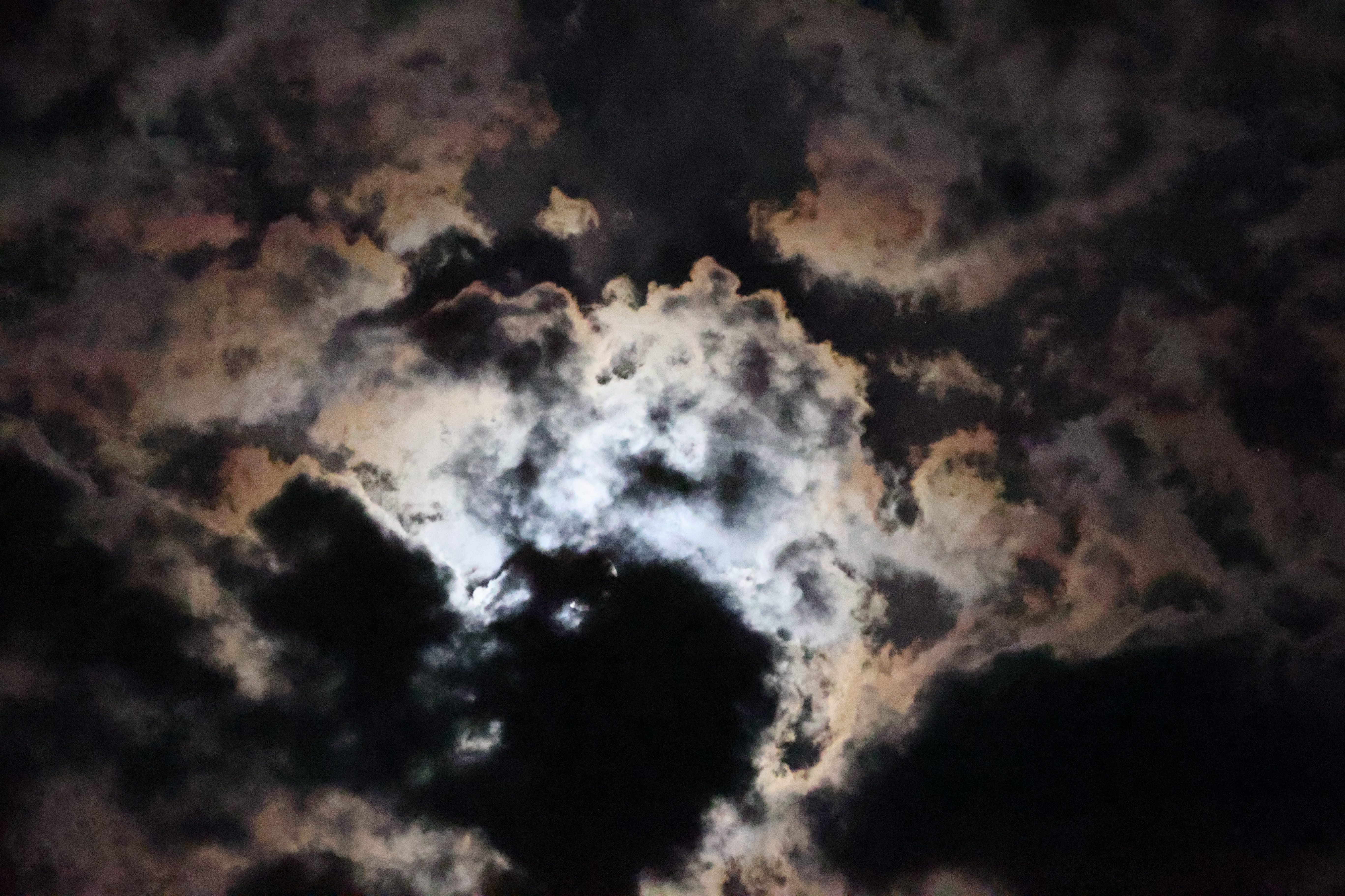 月夜と雲１