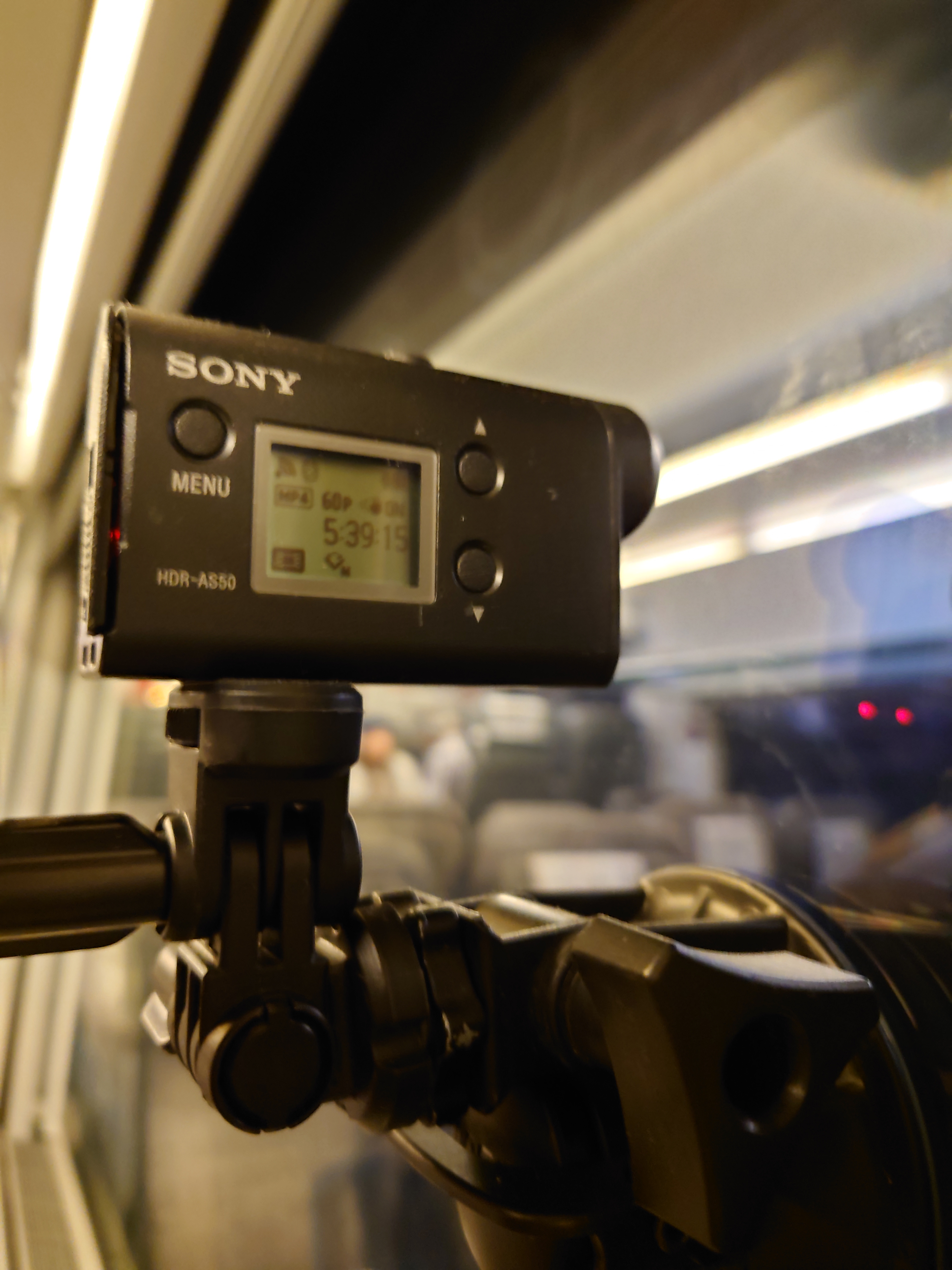 HDR-AS50の撮影時間5時間40分