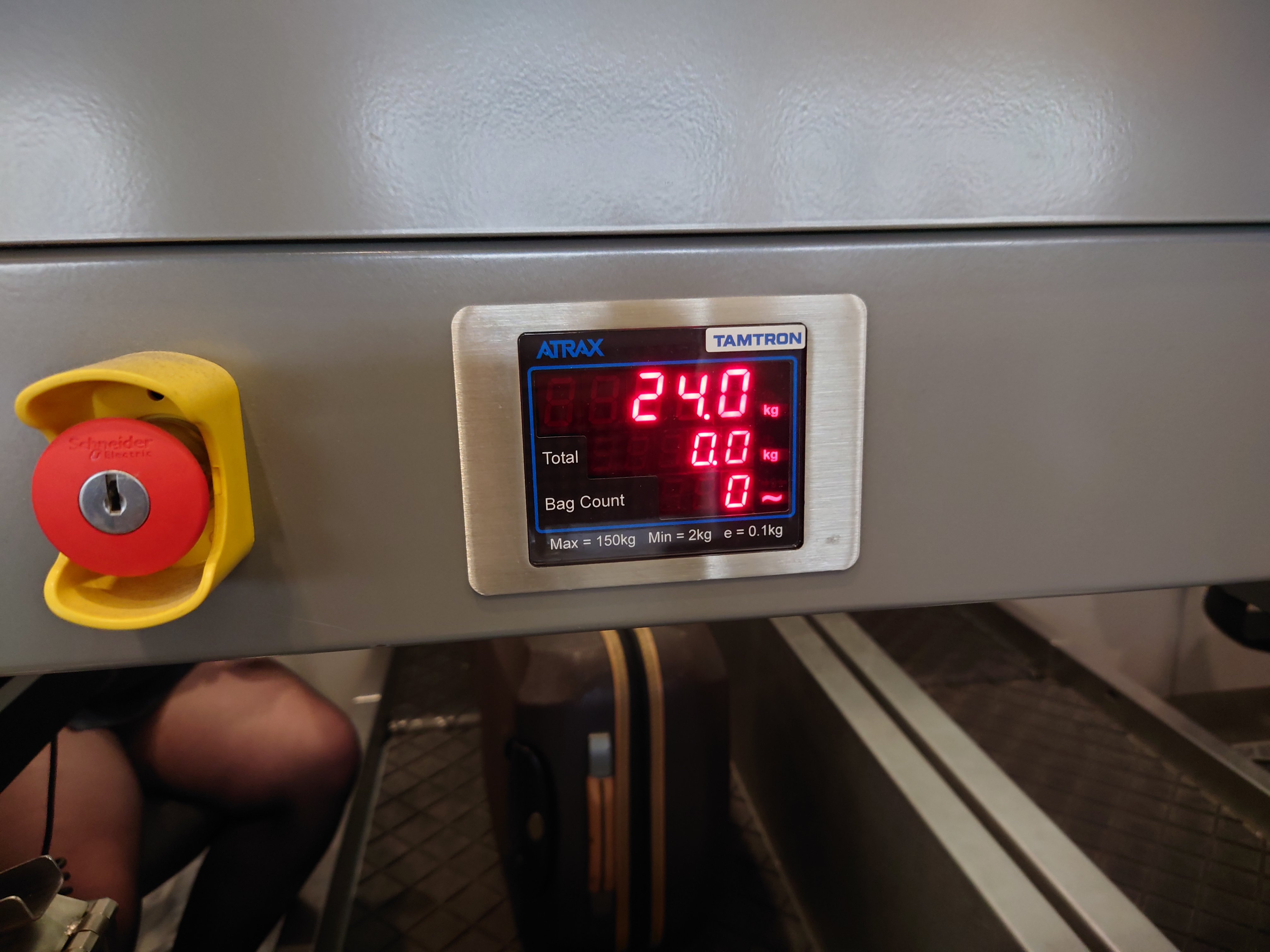 23kgから1kgオーバーしていたが、見逃してくれた