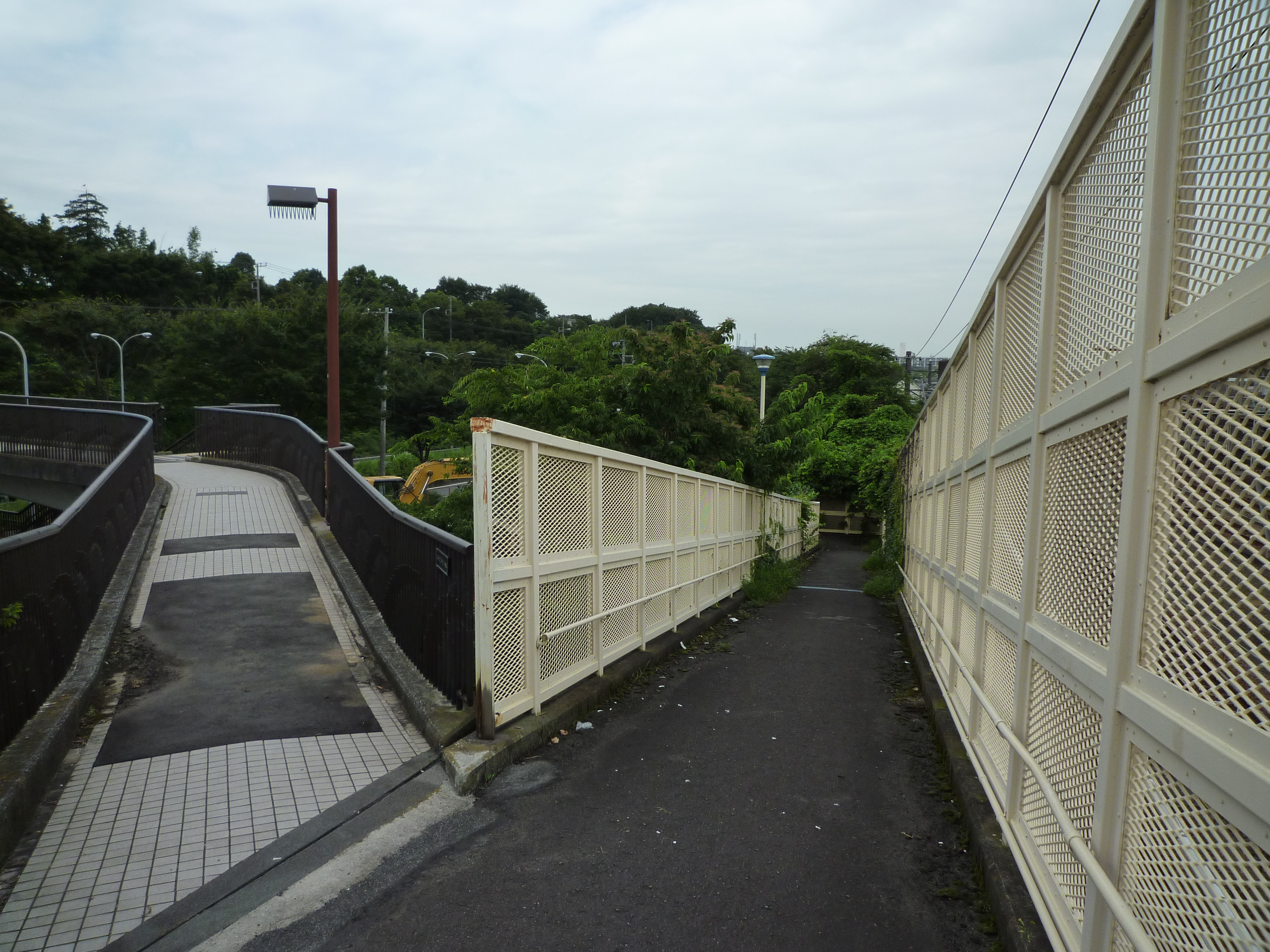 羽沢渡月橋の終点
