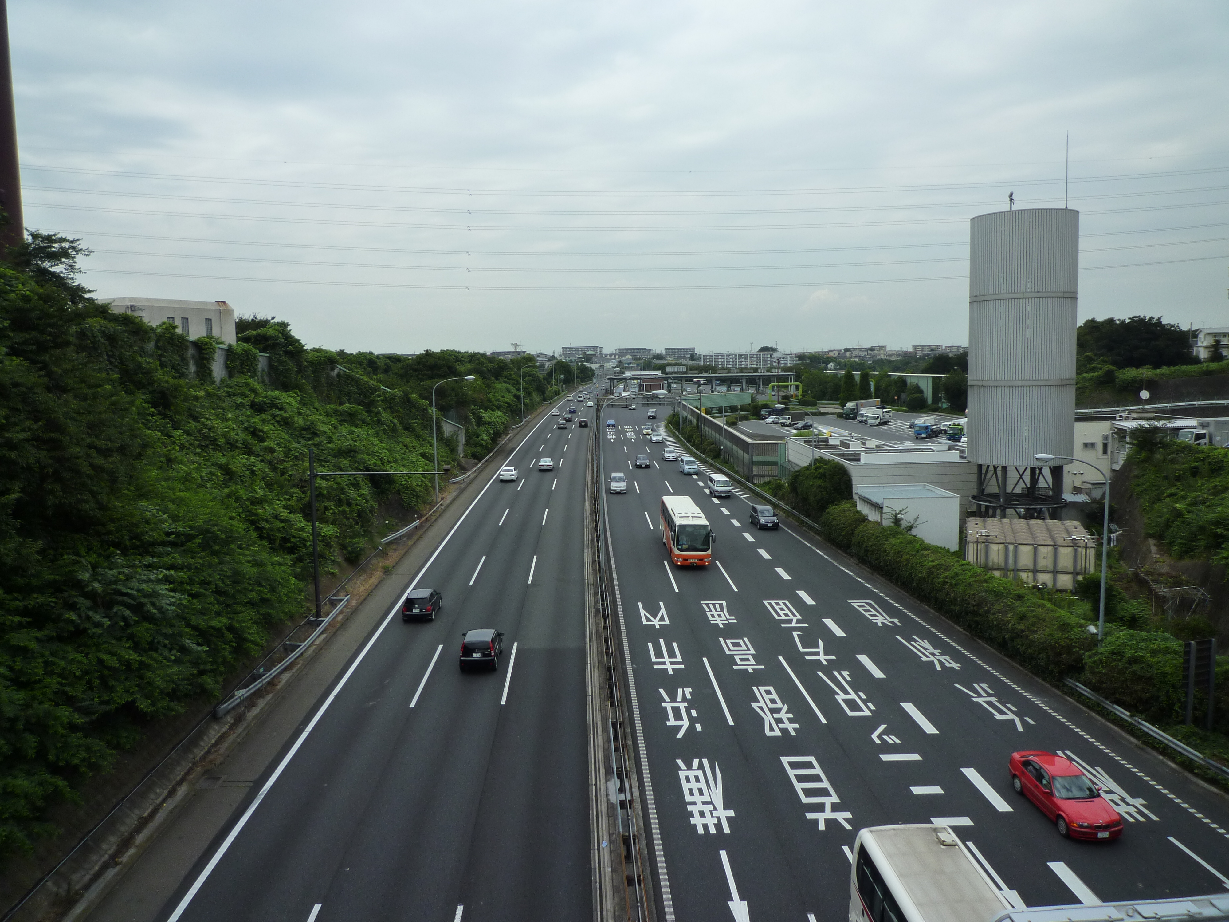 第三京浜を羽沢渡月橋から見る１