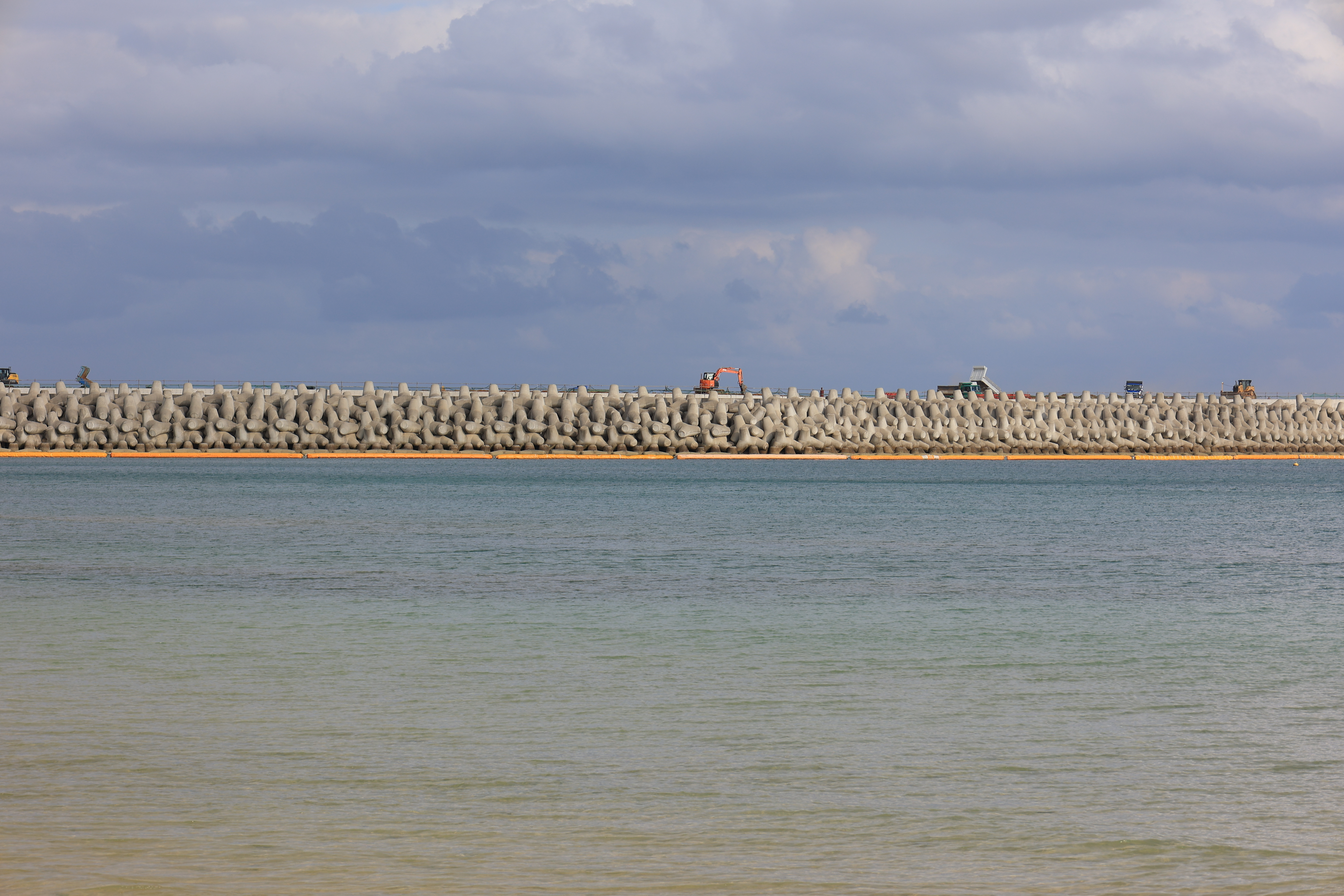 辺野古基地の滑走路建設現場６