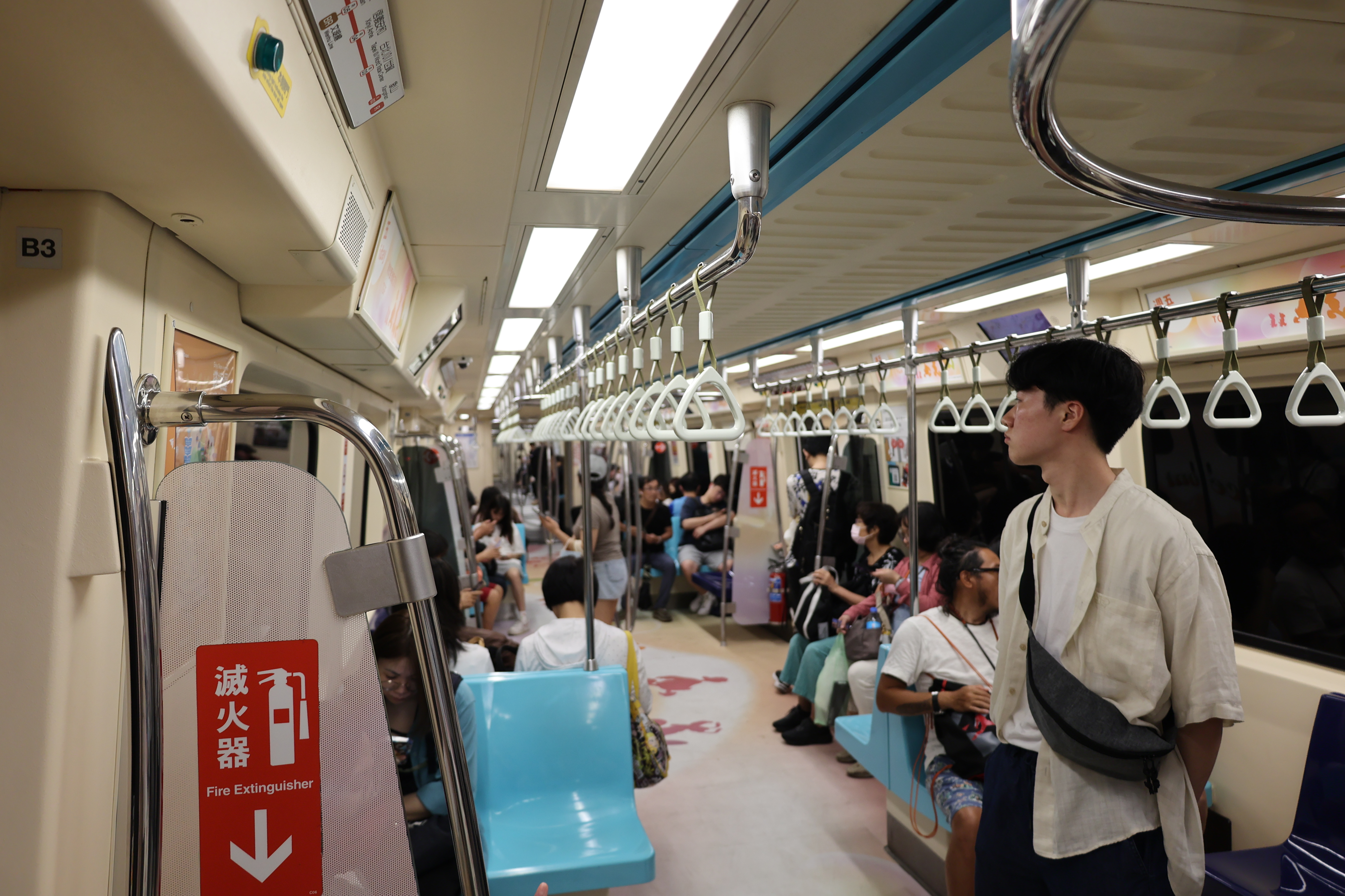 地下鉄の車内１