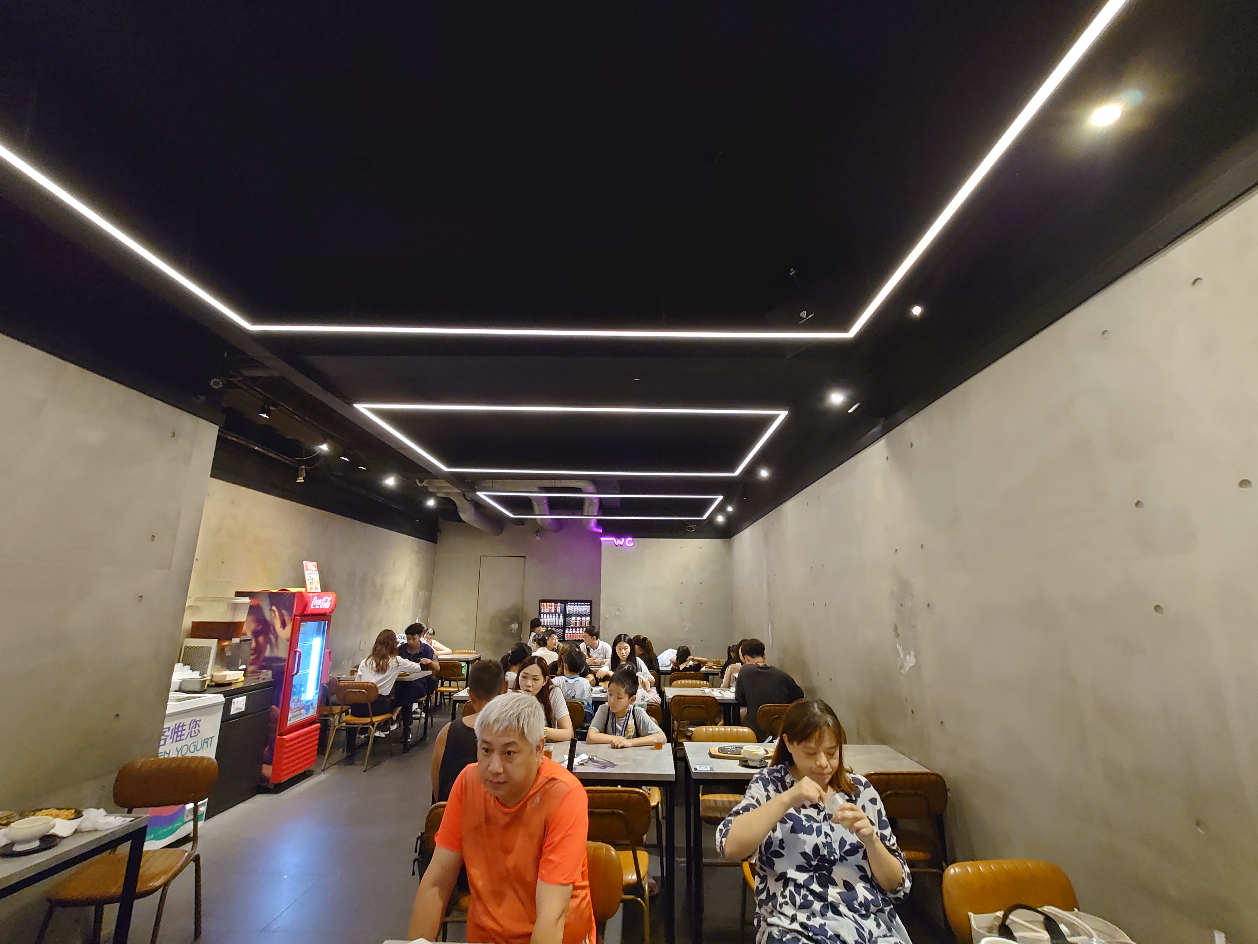 牛肉屋の店内
