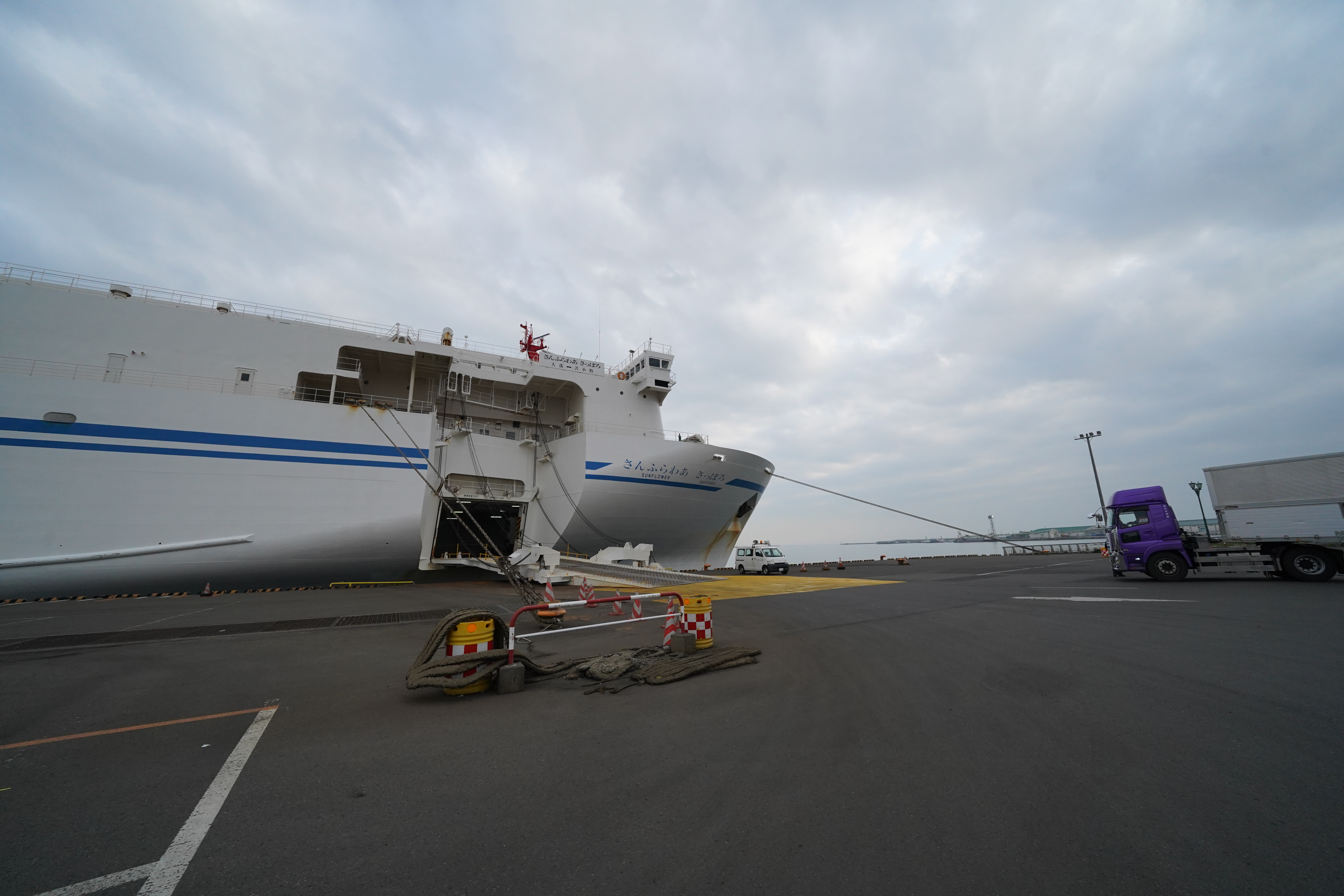 さんふらわあさっぽろの船首 さんふらわあさっぽろの船首