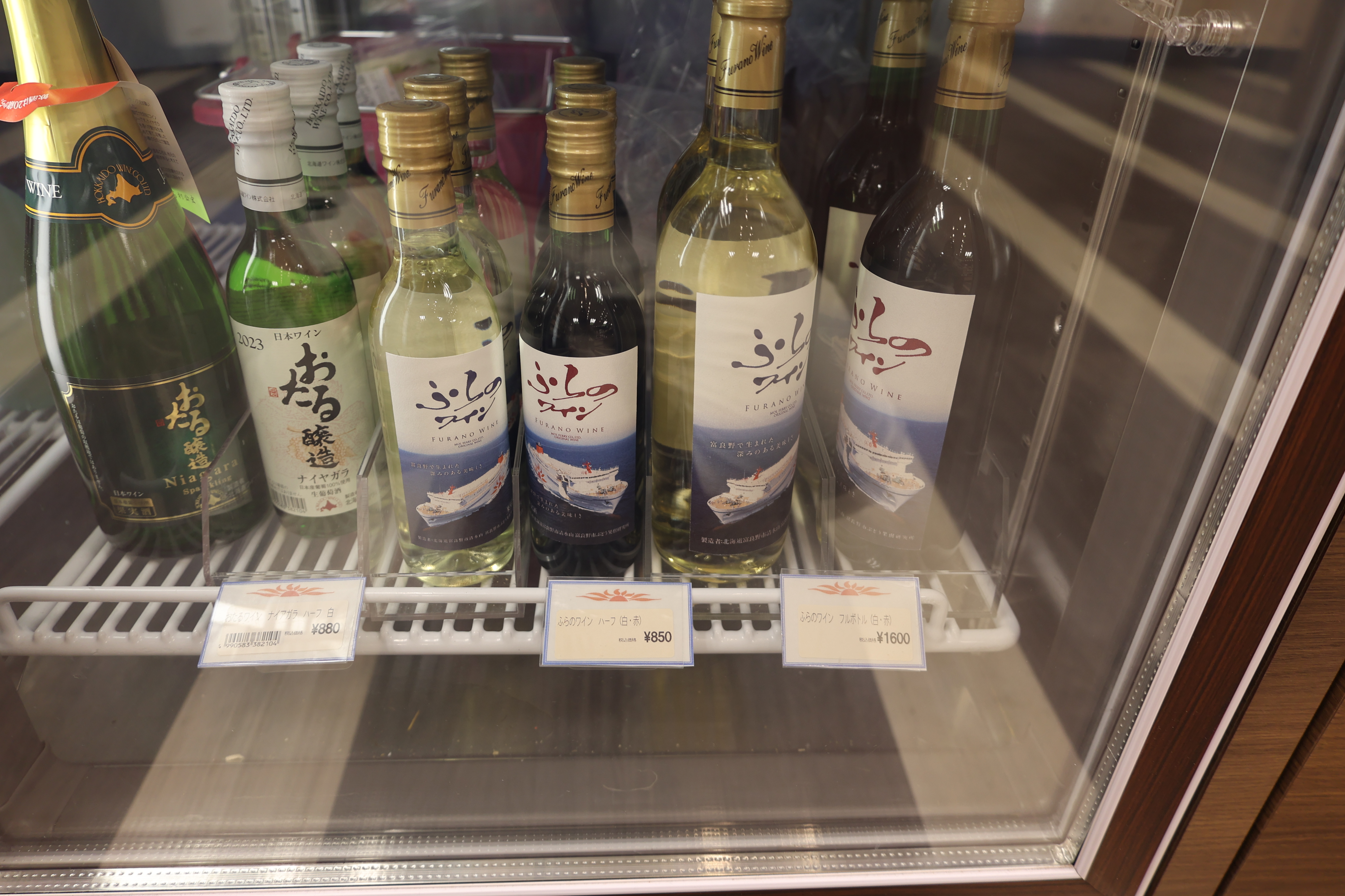 売店のワイン１