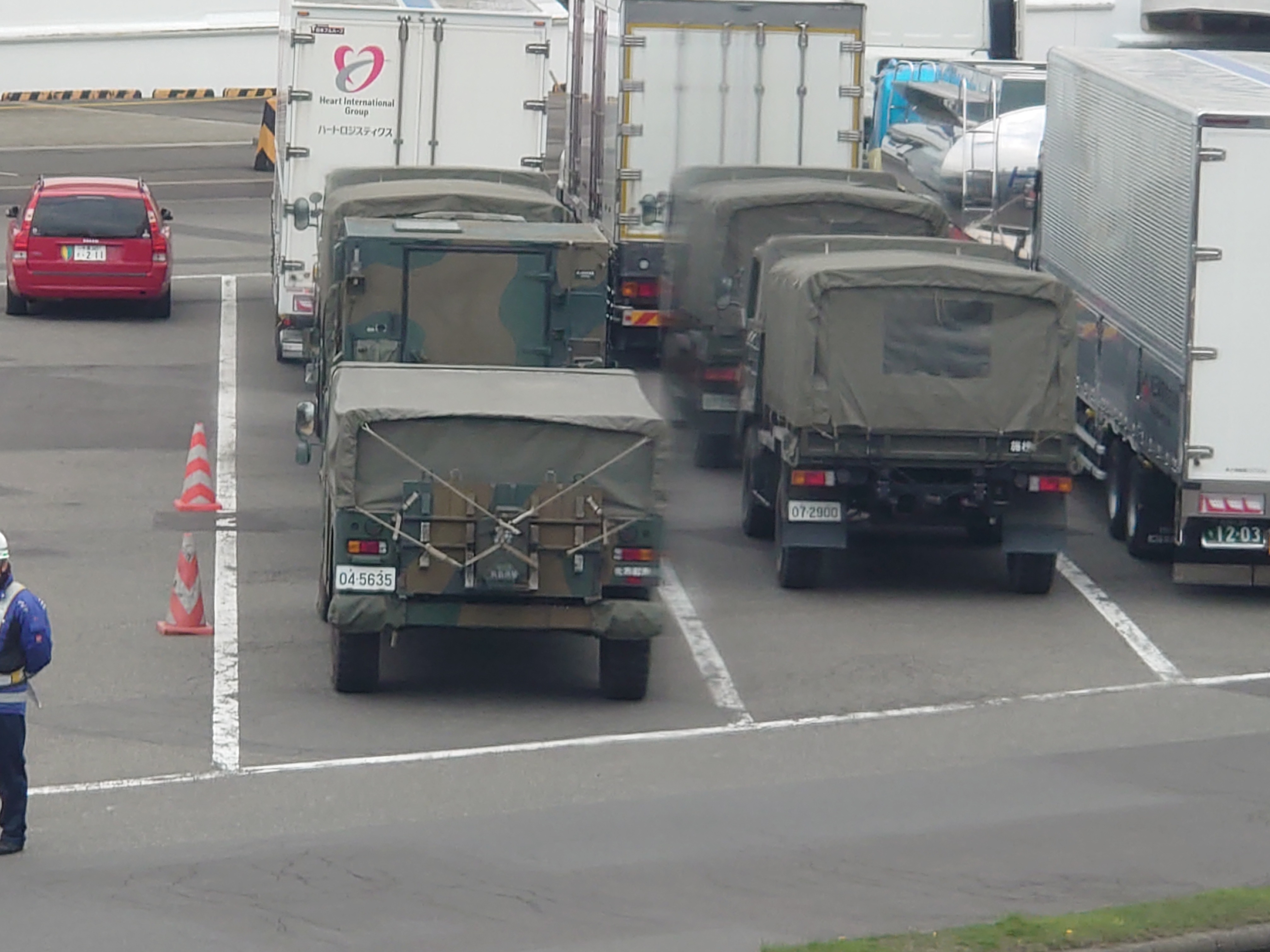 苫小牧港の車両待機スペース（さらに拡大）