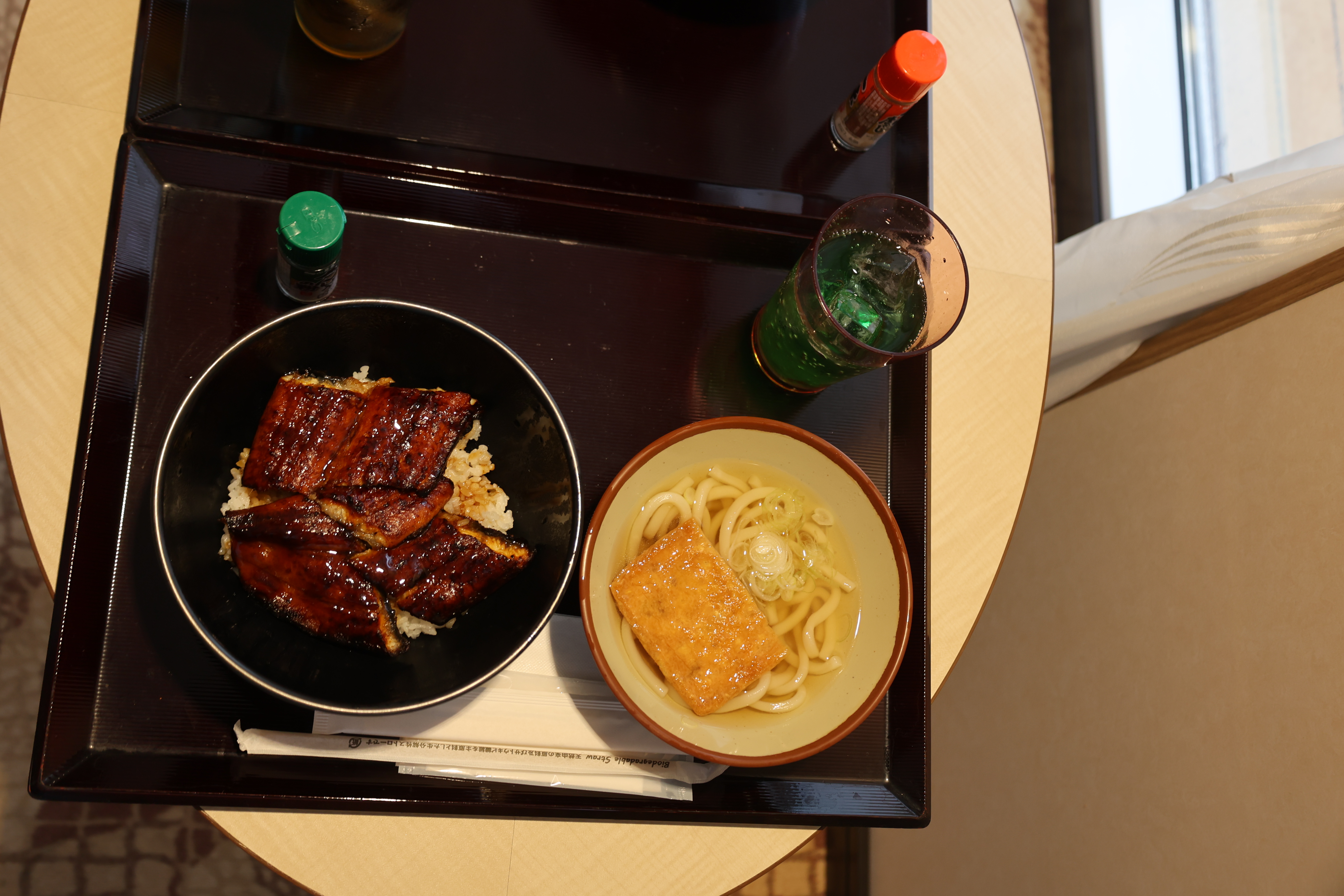 昼食の部屋食４