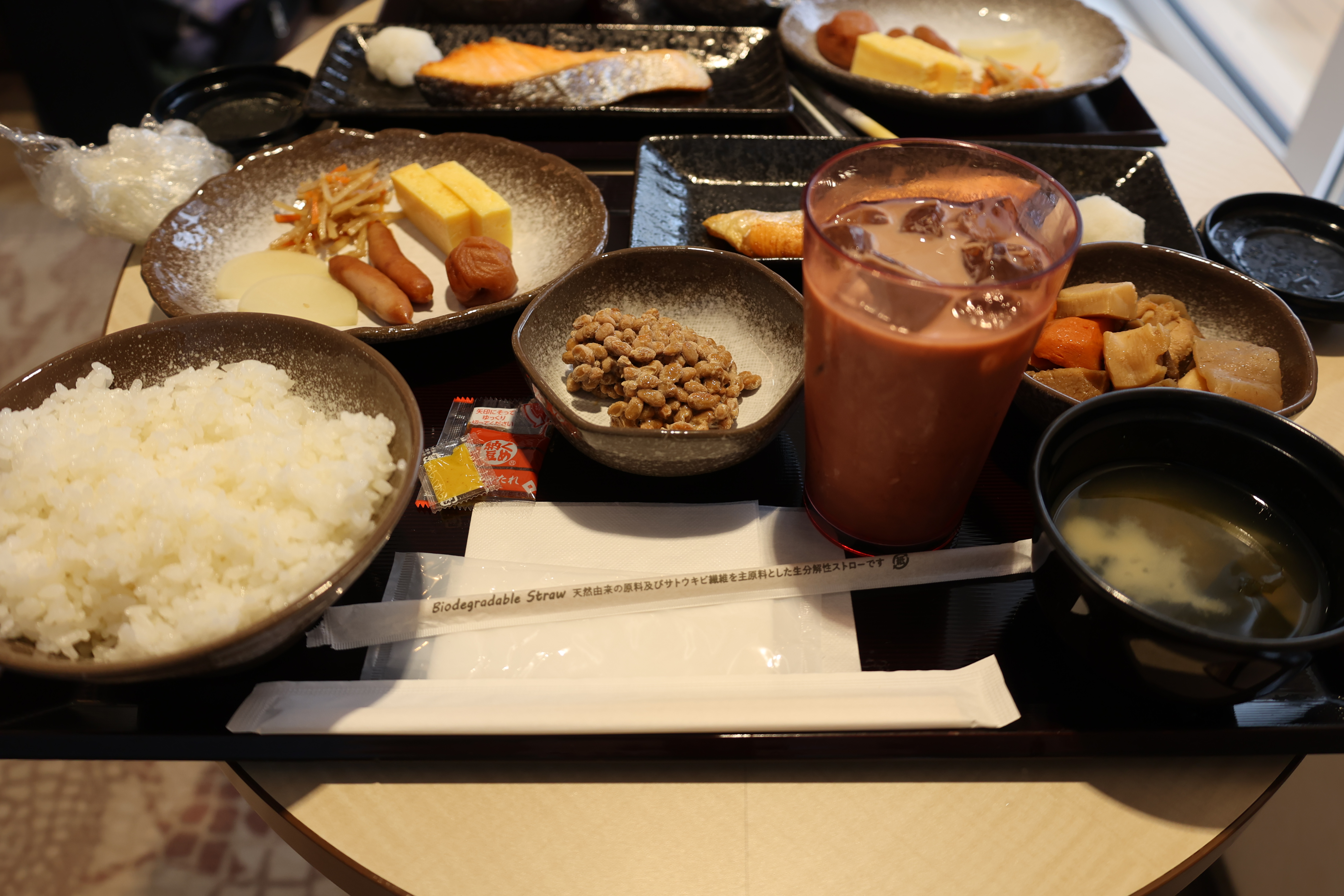 朝食の部屋食４