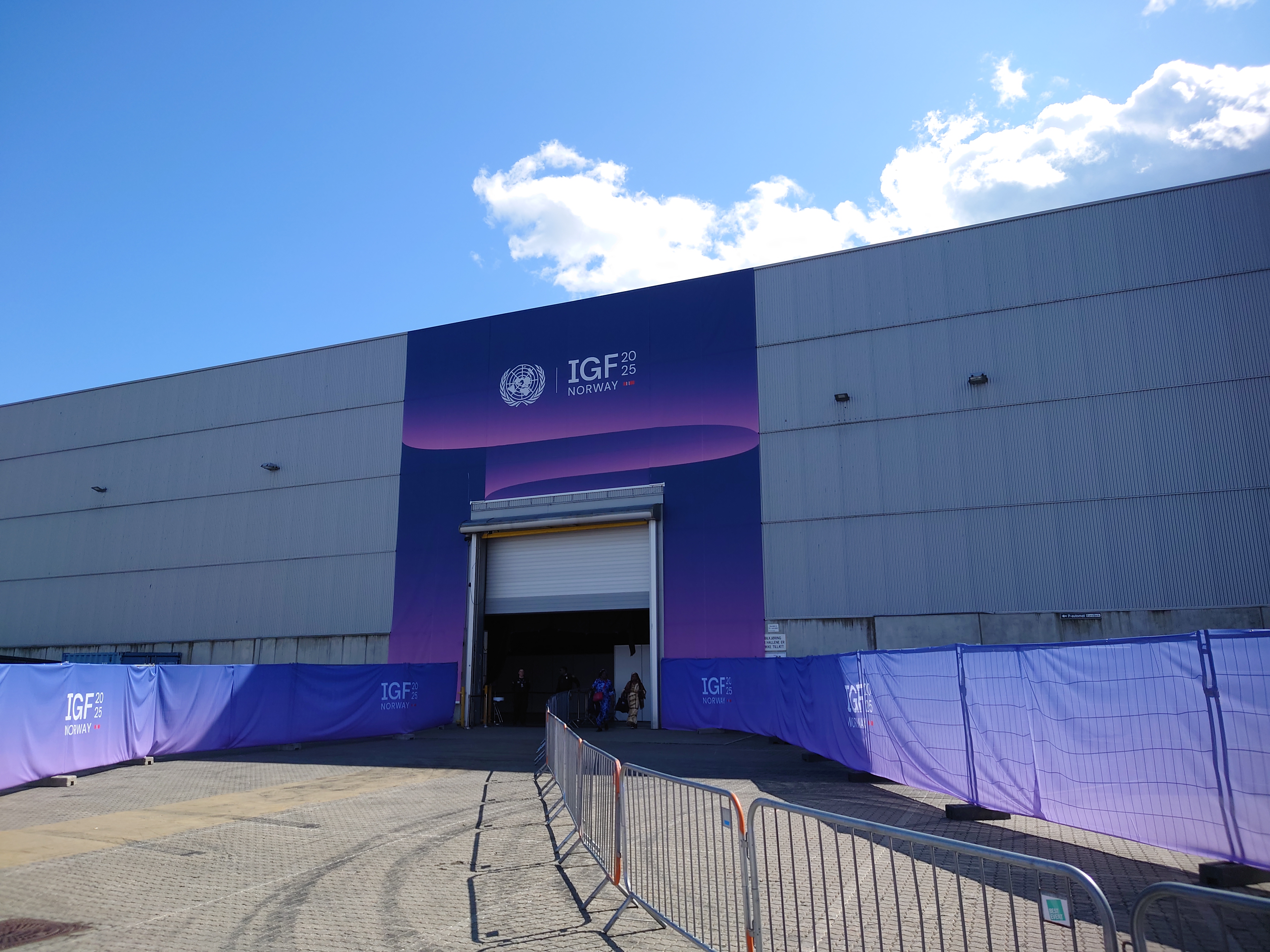 晴れのIGF2025の会場（拡大）