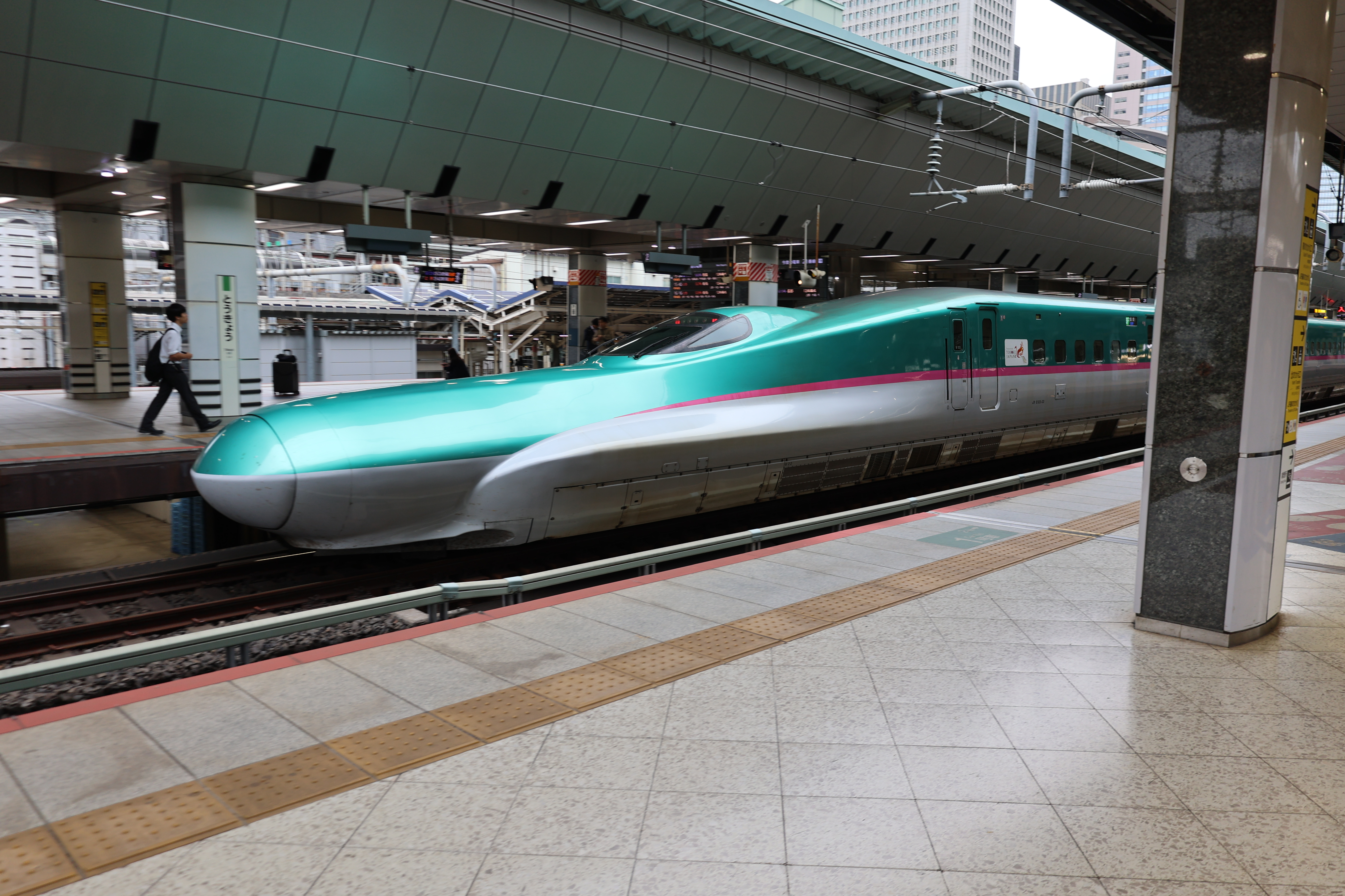 仙台行きの「やまびこ」の先頭車両