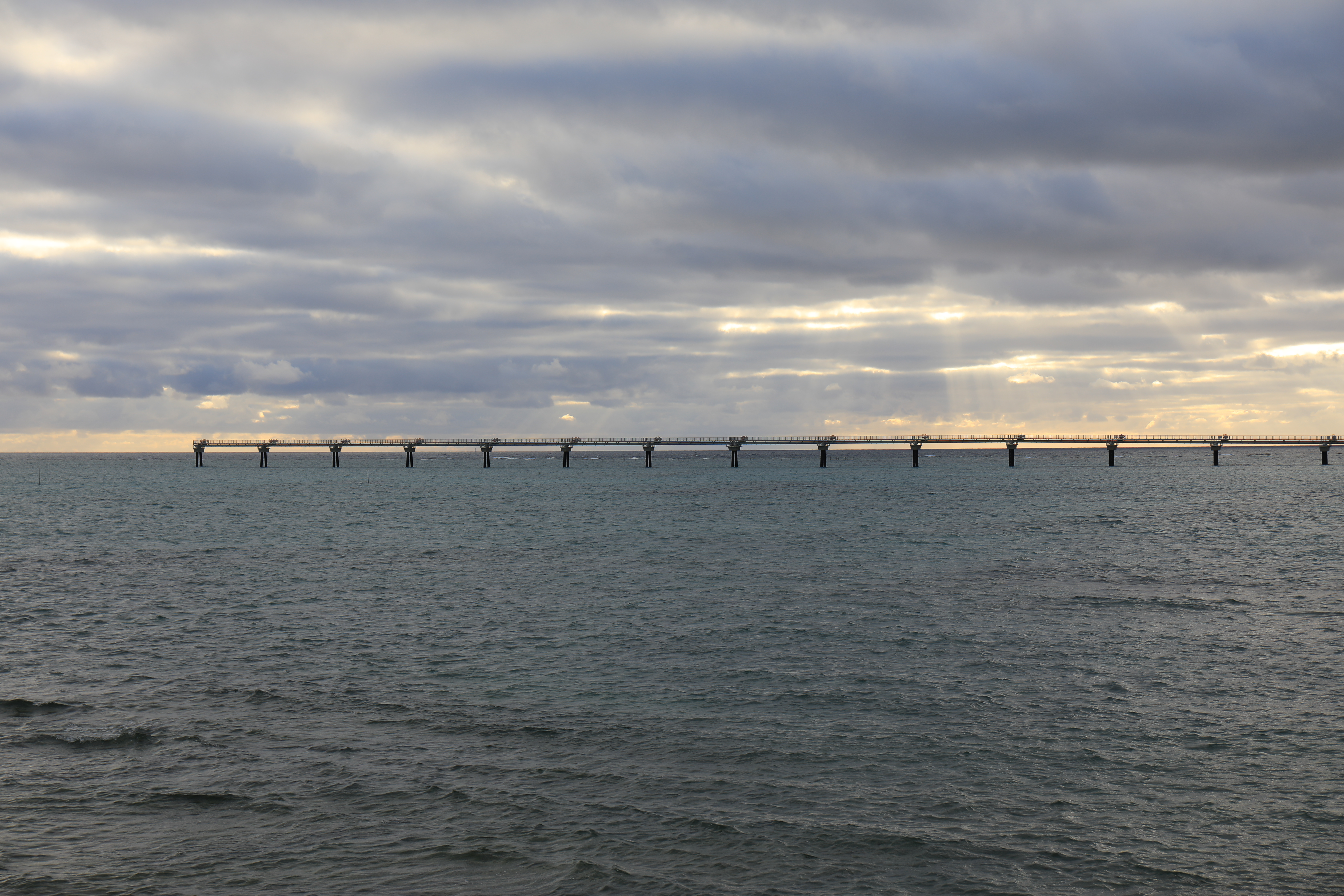 那覇空港第二滑走路の誘導ランプ（拡大）