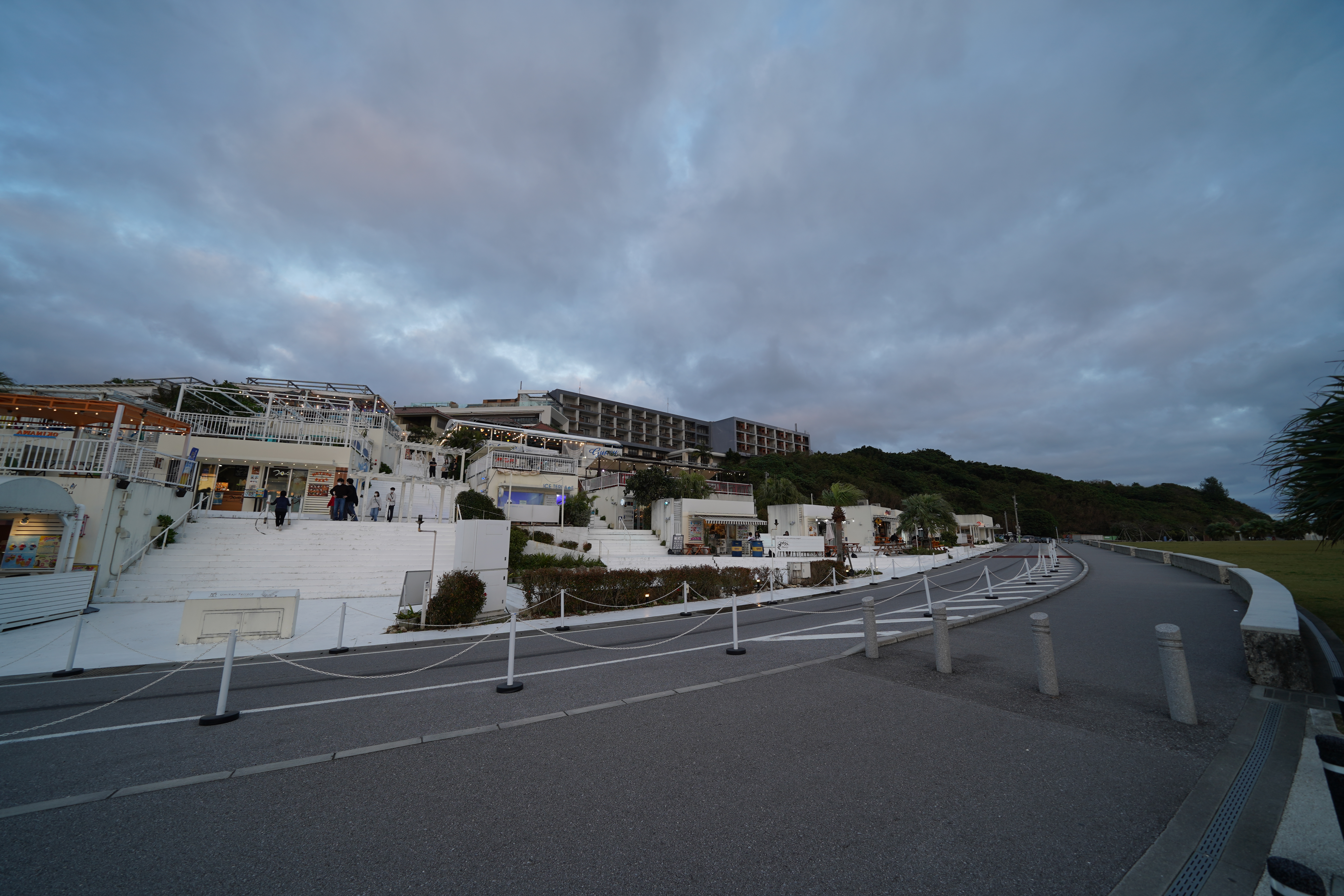 瀬長島ウミカジテラス４