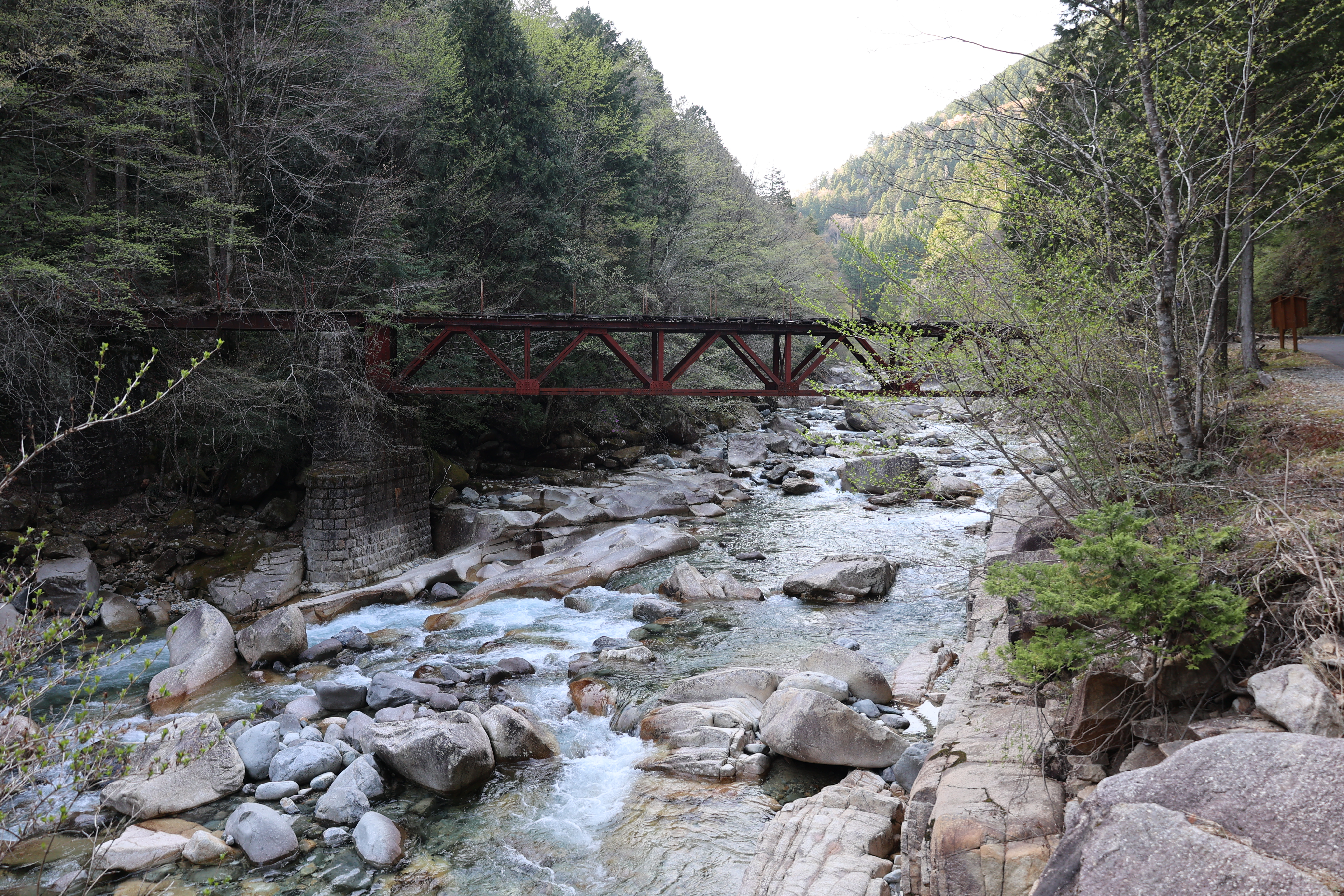 配線跡の橋梁 配線跡の橋梁