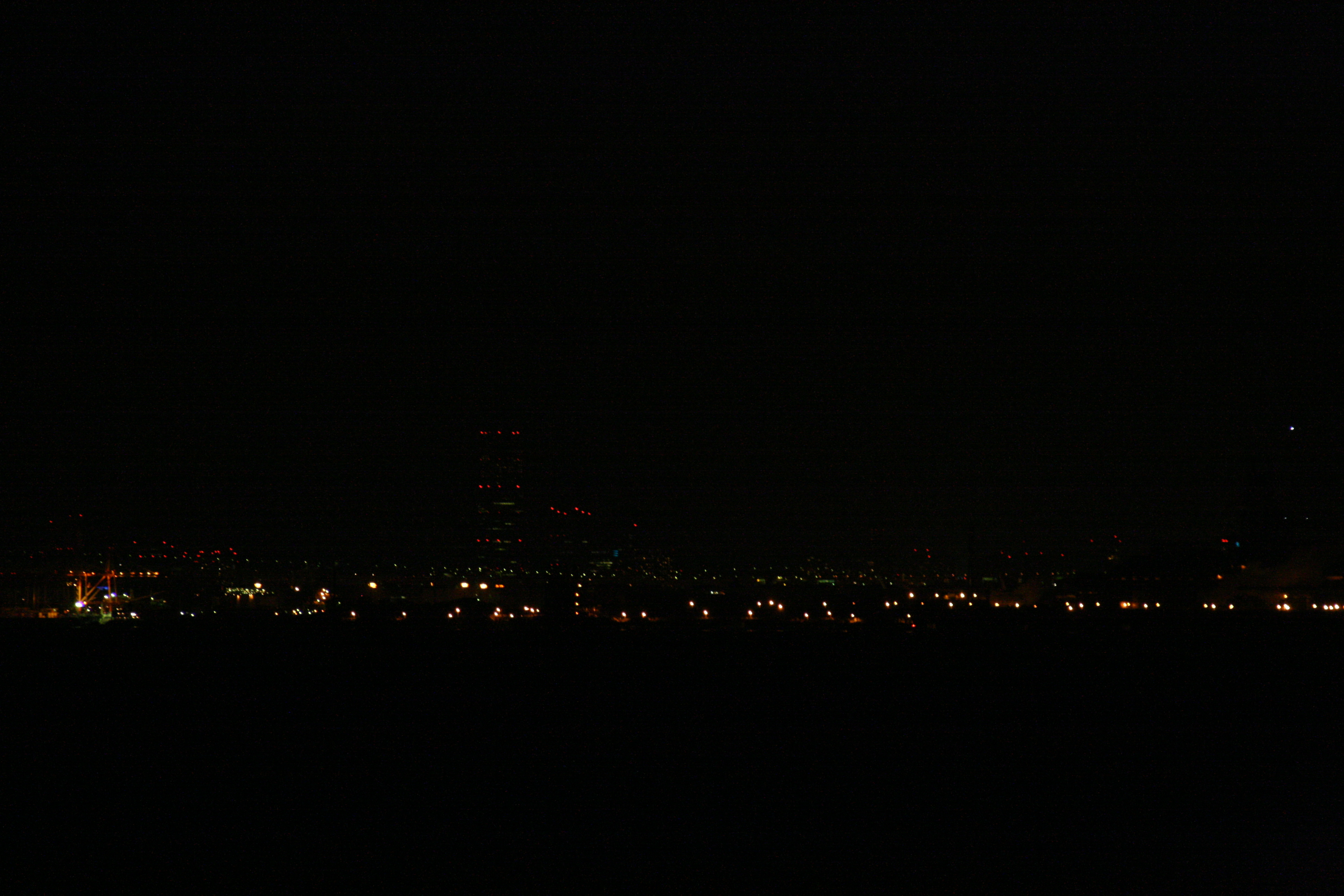 埠頭の明かり 埠頭の明かり