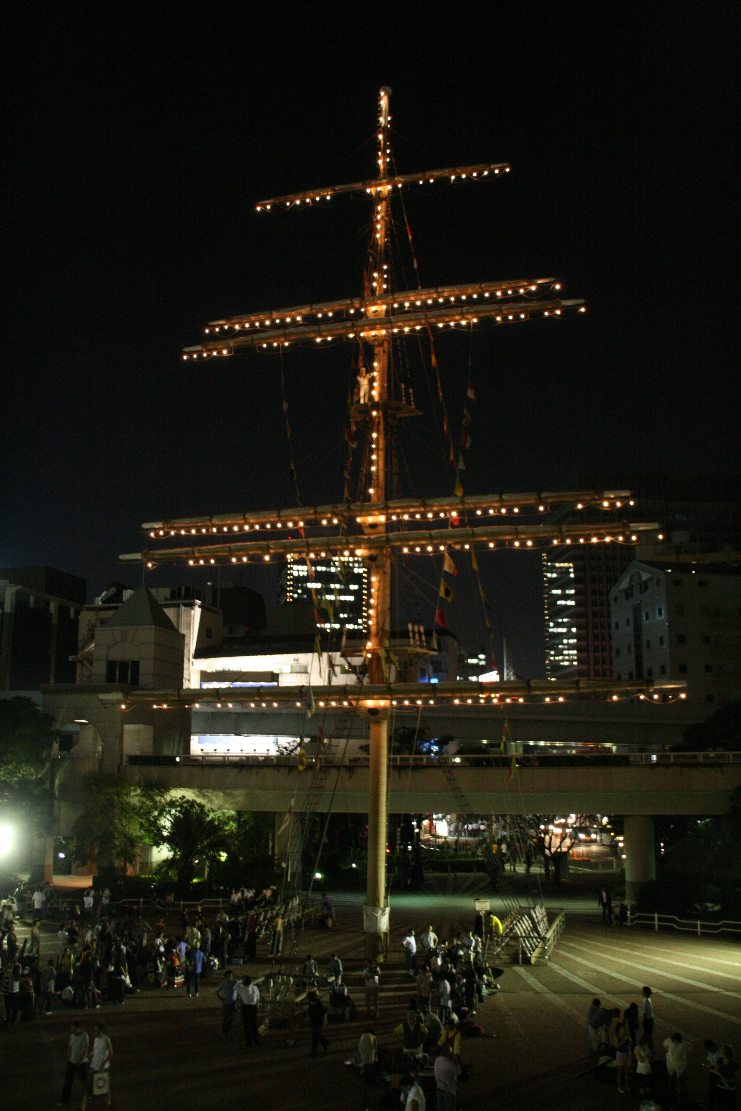 竹芝桟橋のマスト 竹芝桟橋のマスト