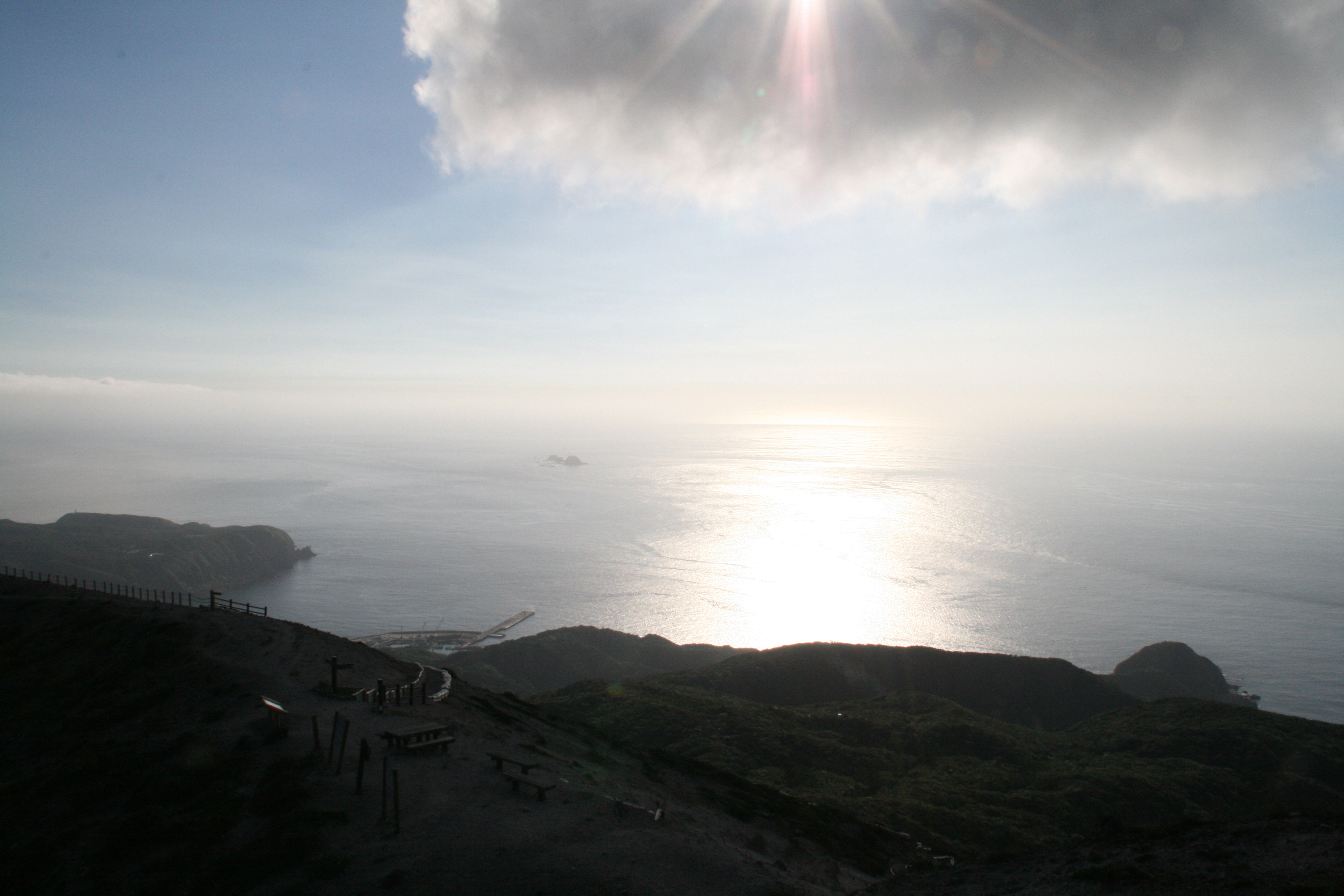 やや夕日がかる やや夕日がかる