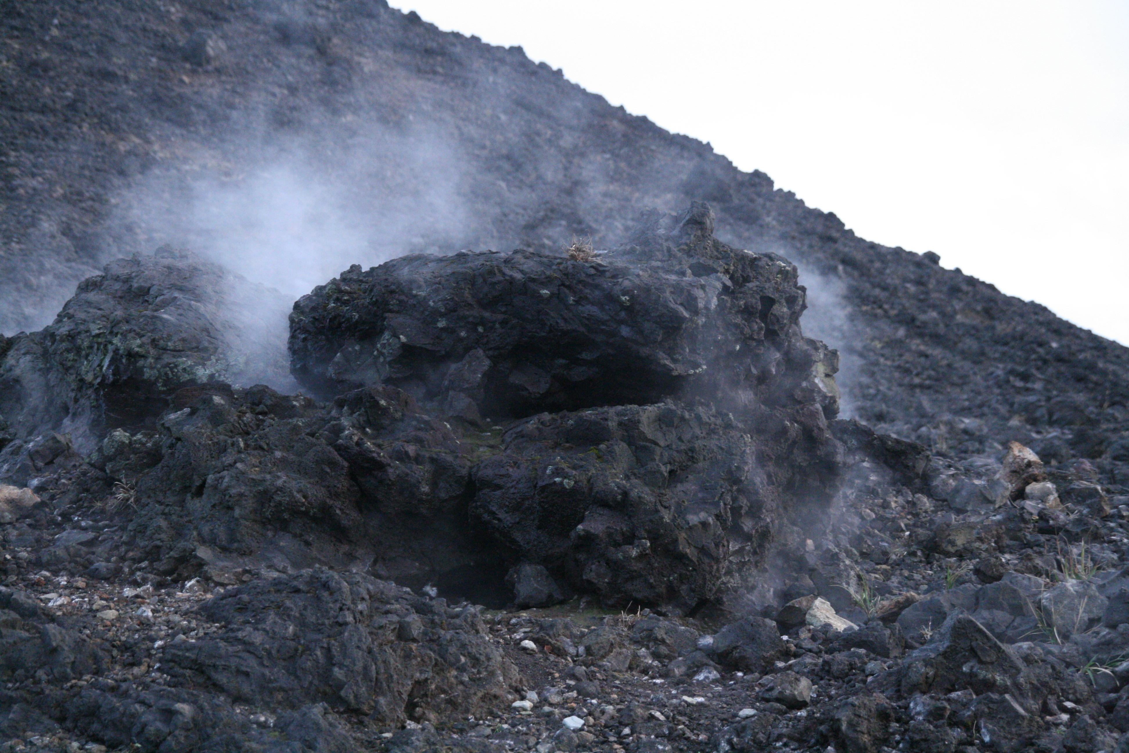 目の前の噴煙 目の前の噴煙