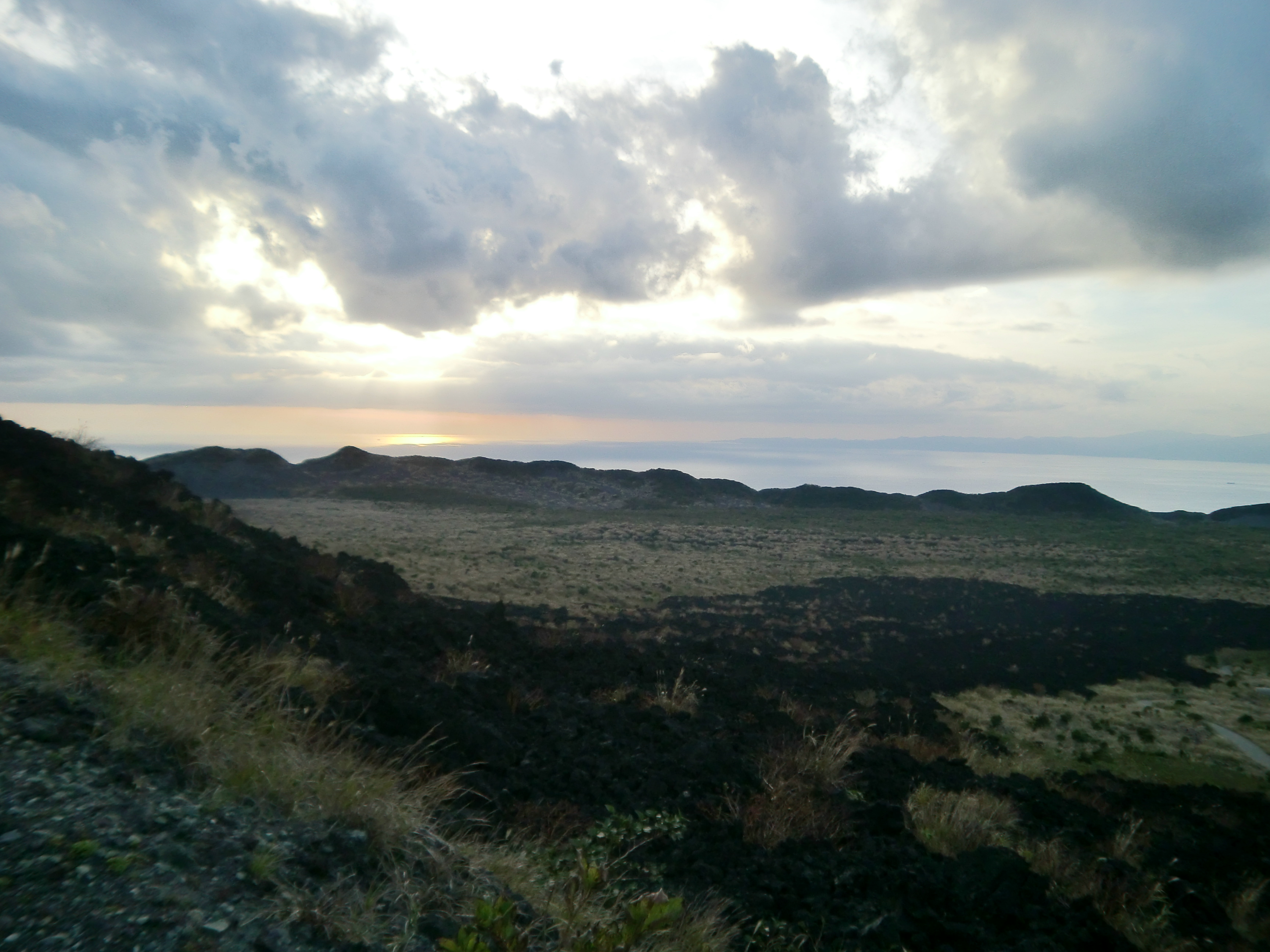三原山の傾斜部分 三原山の傾斜部分