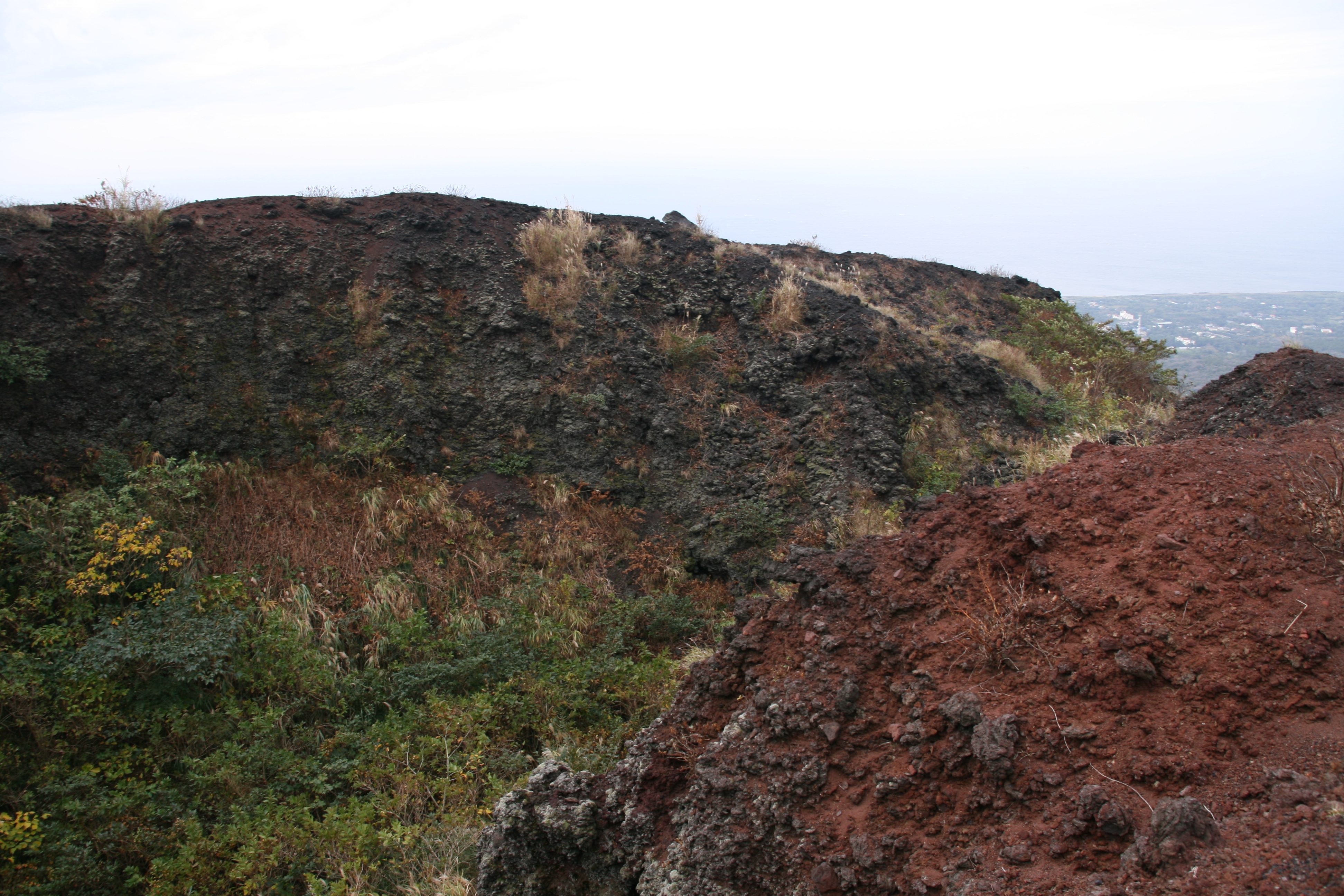 岩石がカラフル