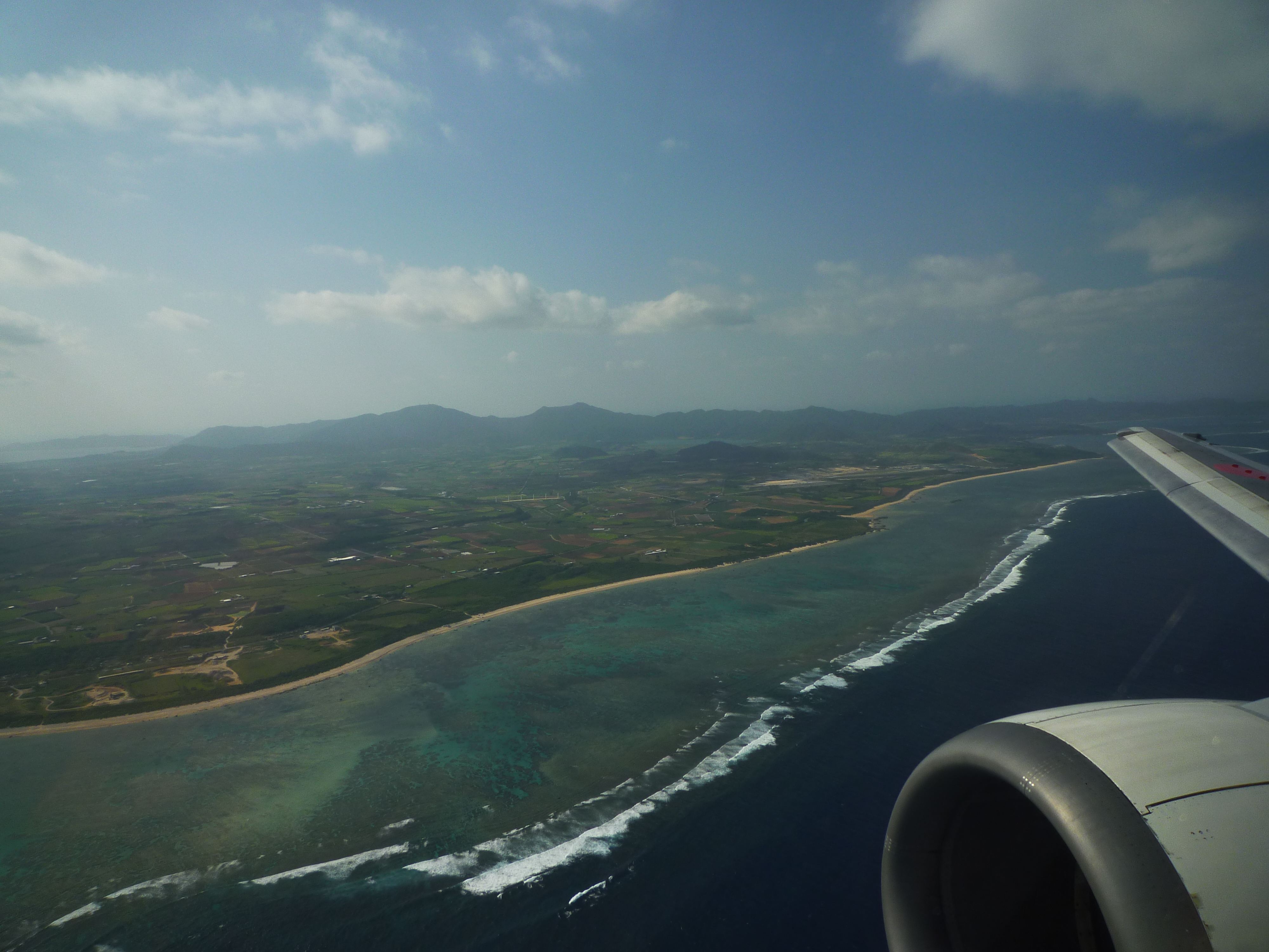旧石垣空港に着陸する