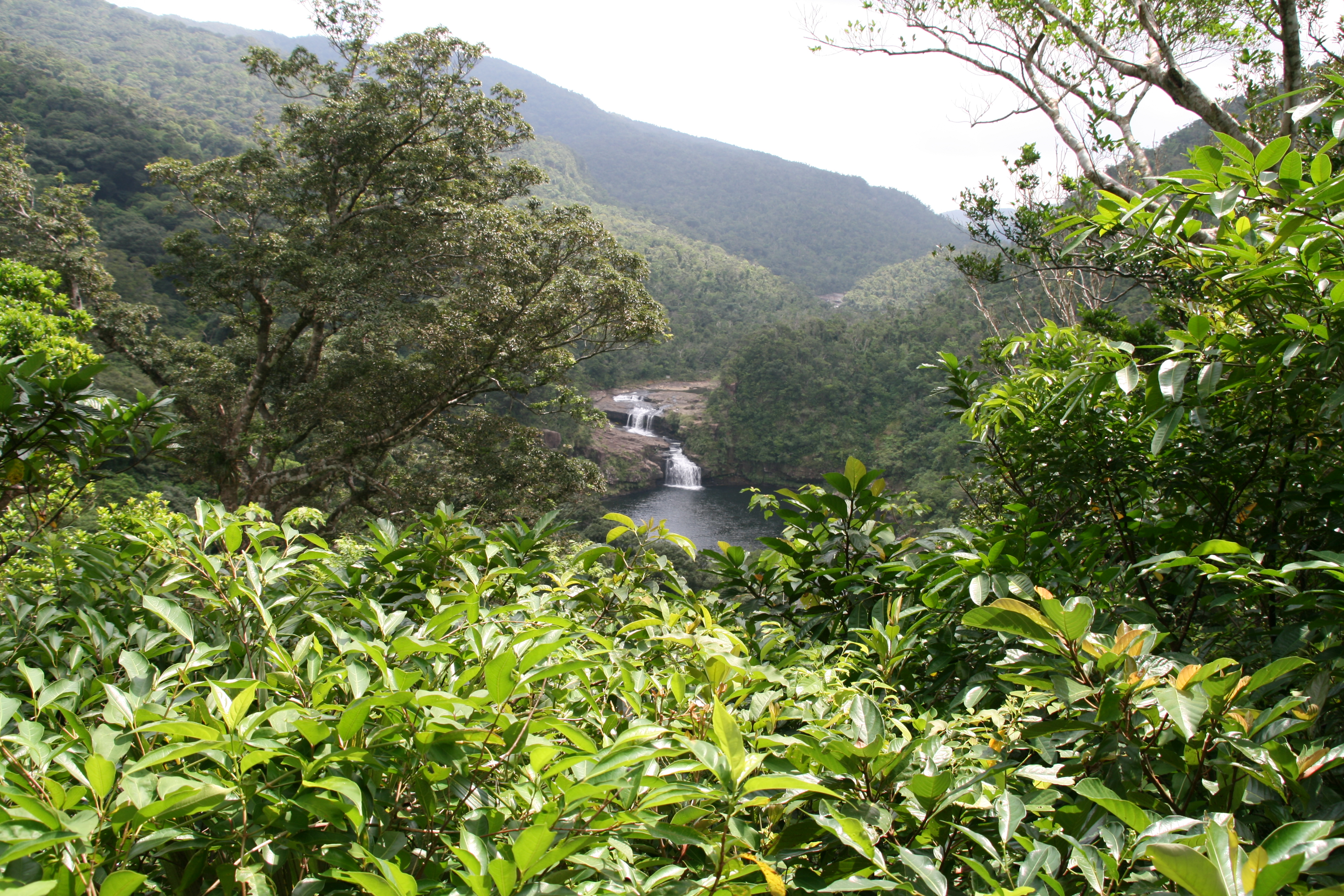 マリュドゥの滝１