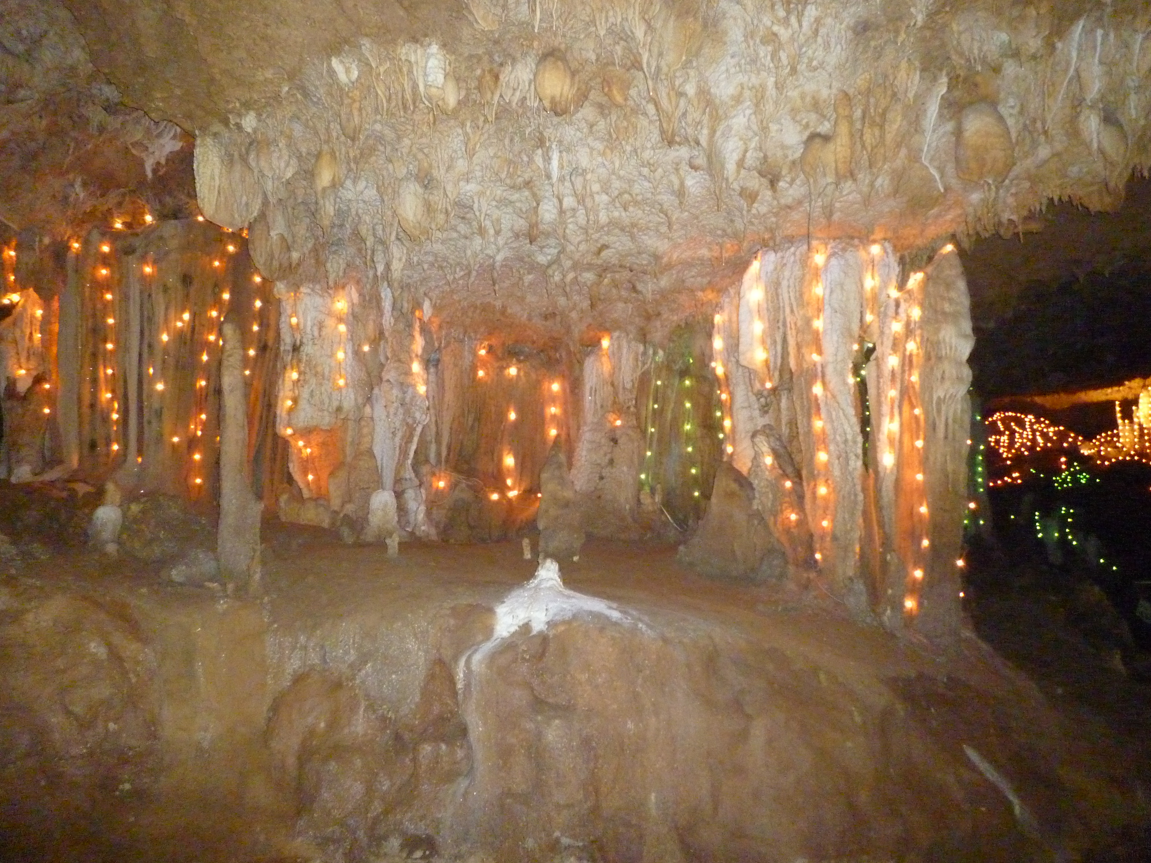 鍾乳洞３