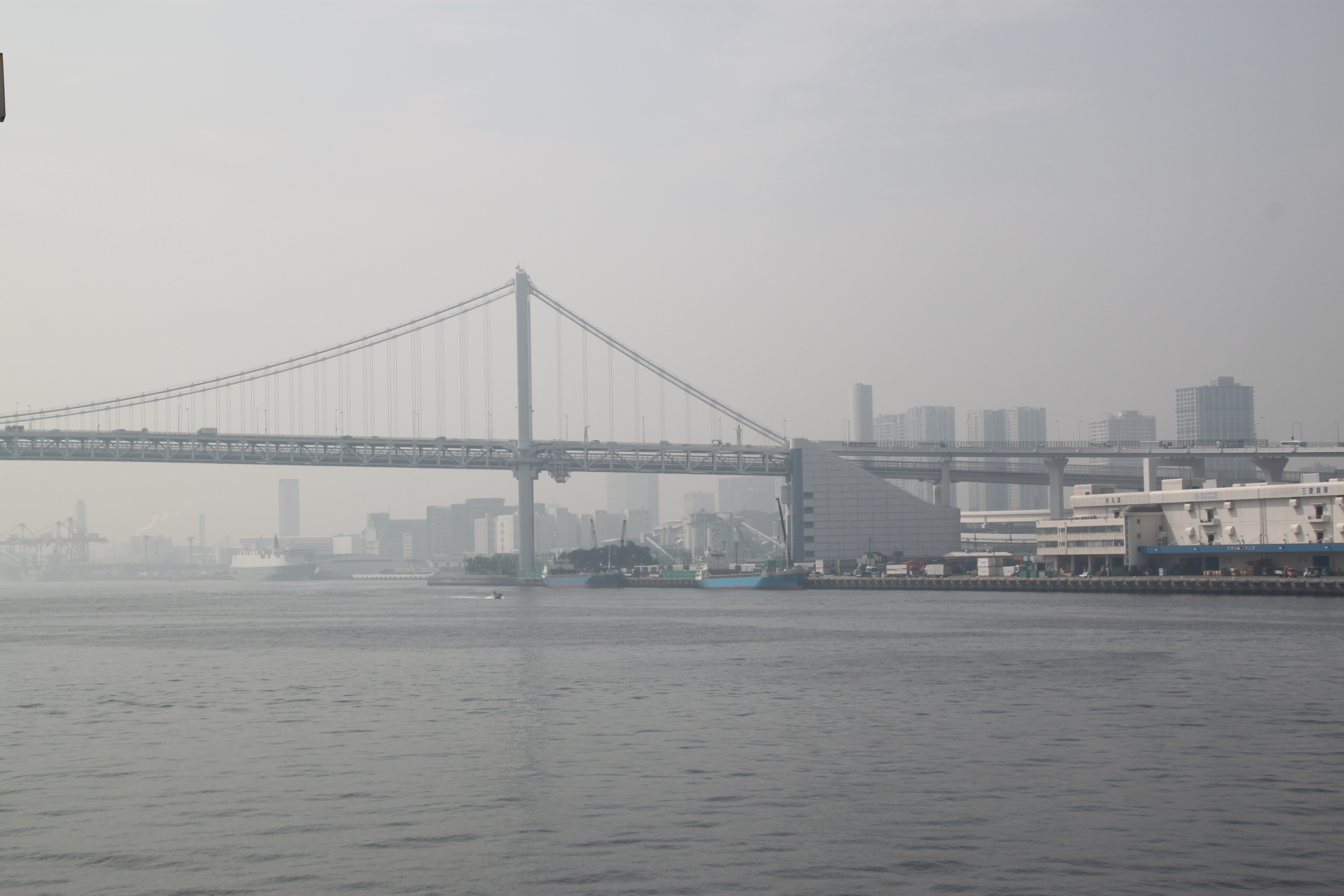 レインボーブリッジ