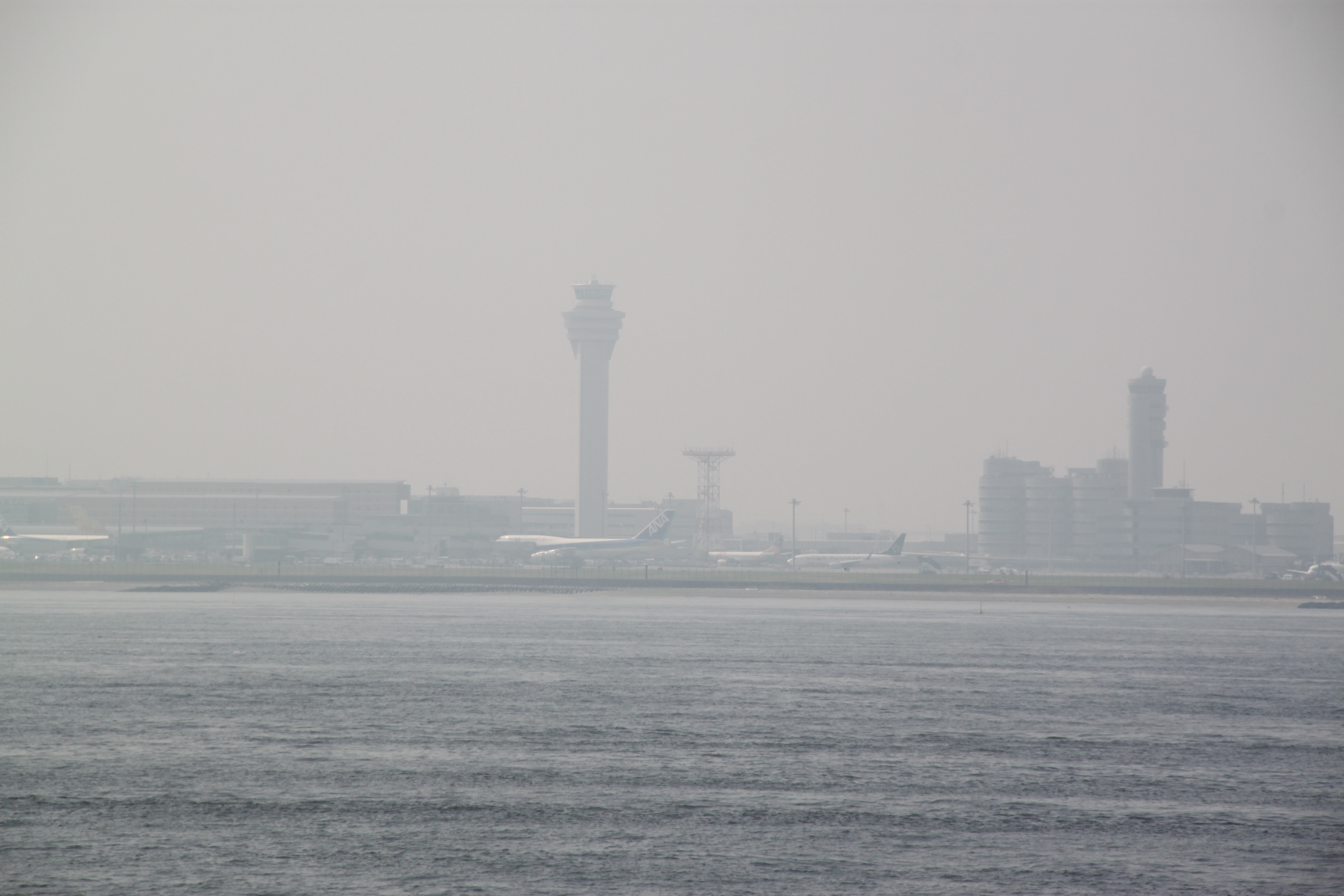 羽田空港のタワー