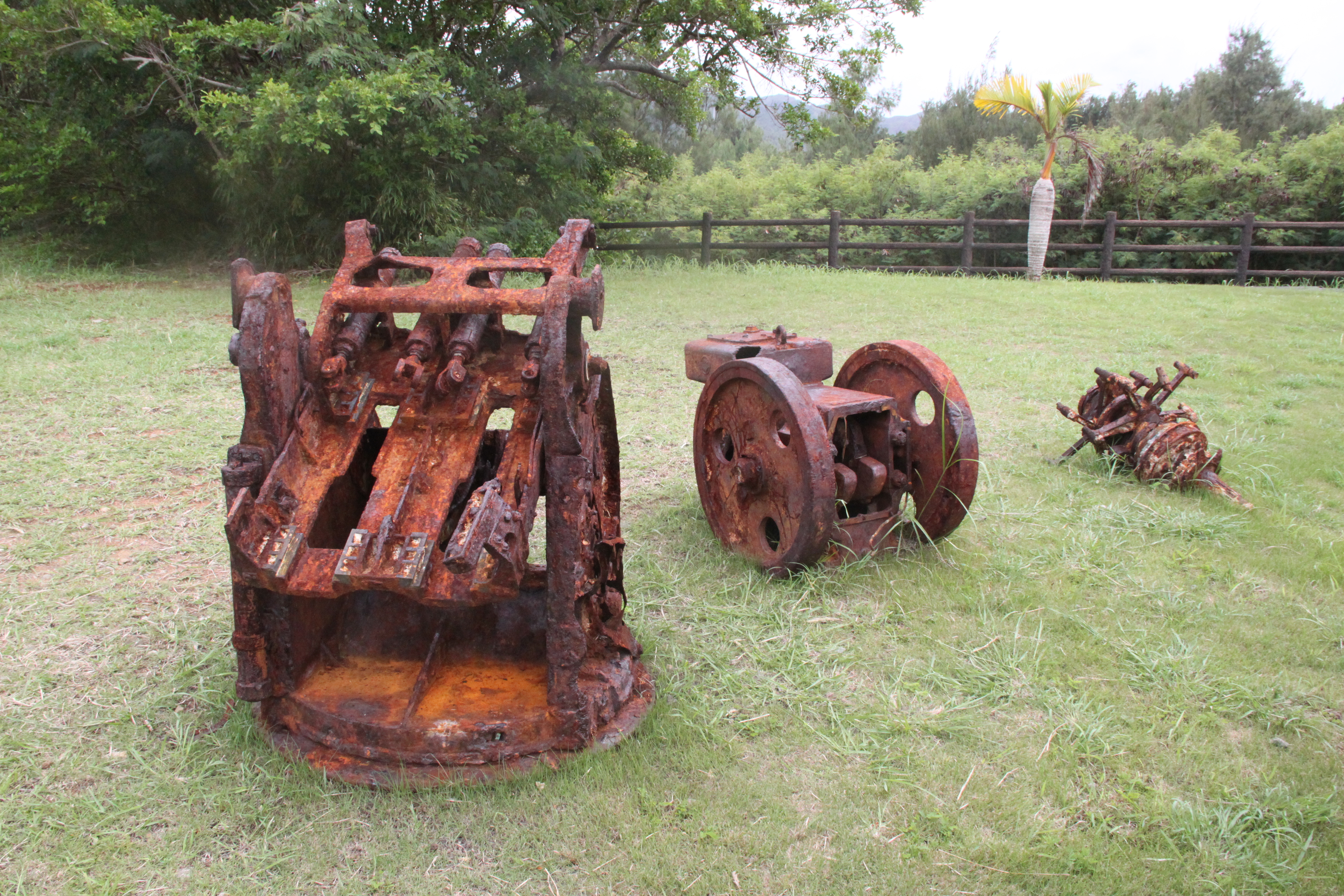 防空設備の残骸１