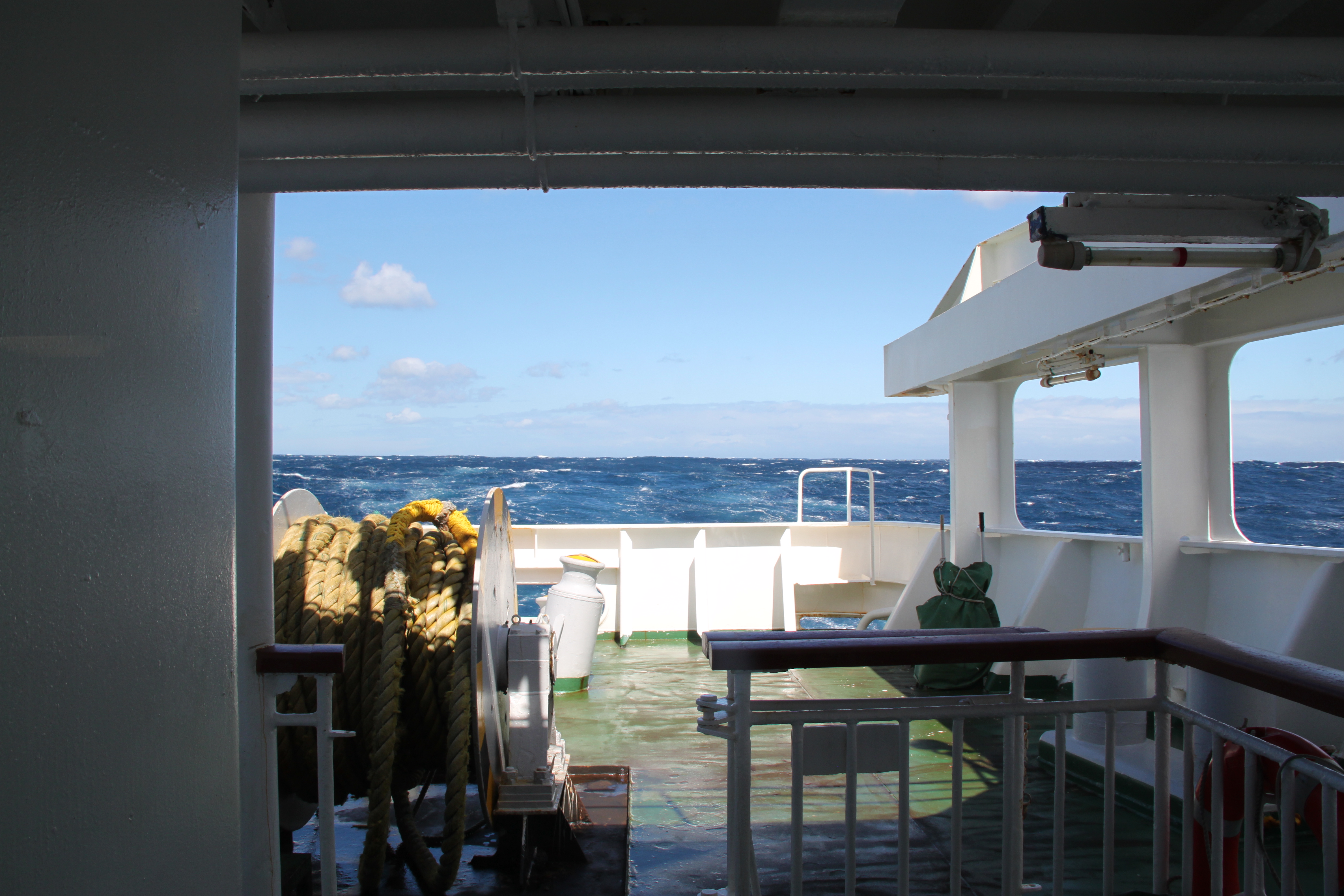 後方甲板の用具