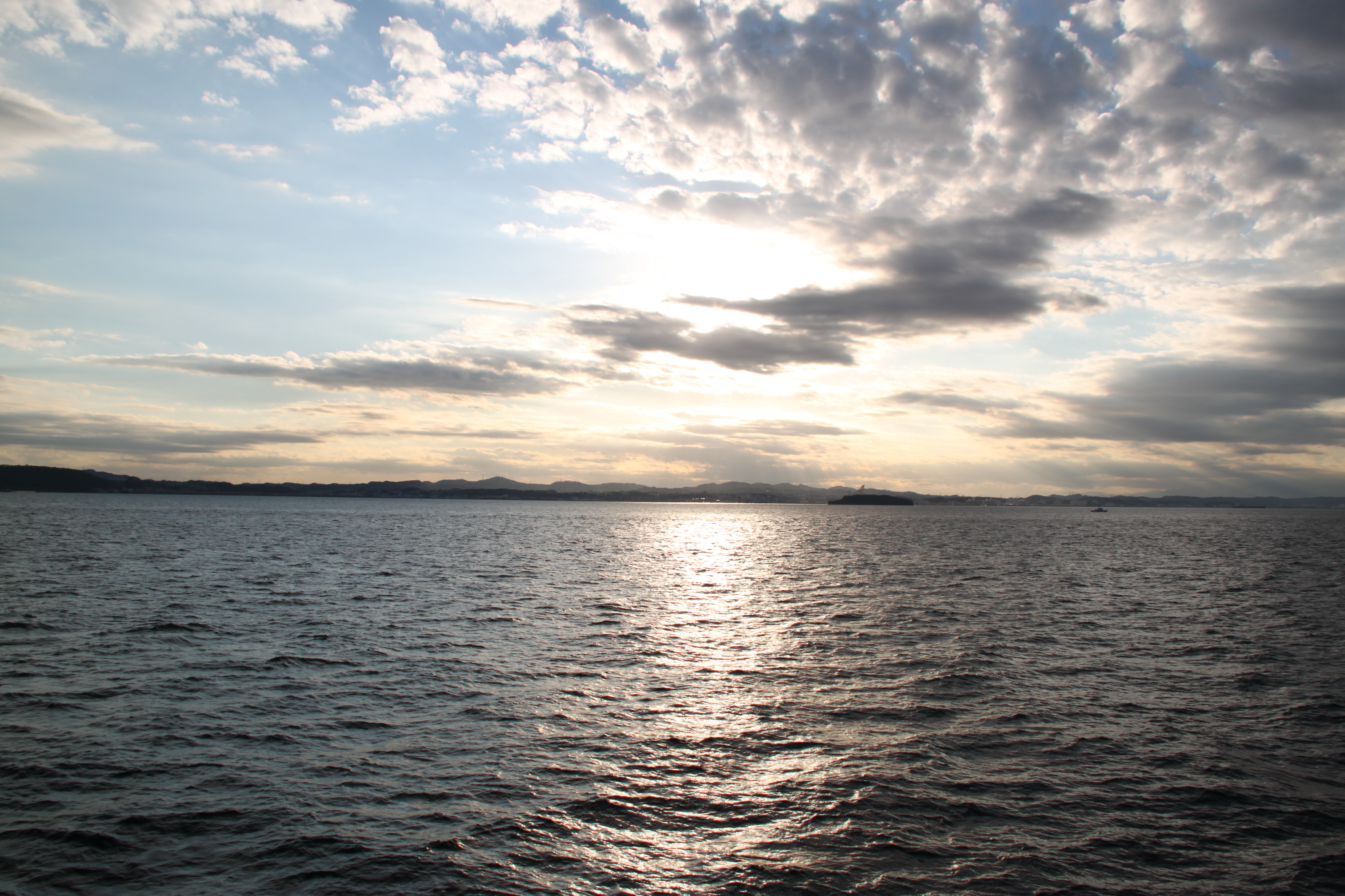 伊豆半島と夕日１
