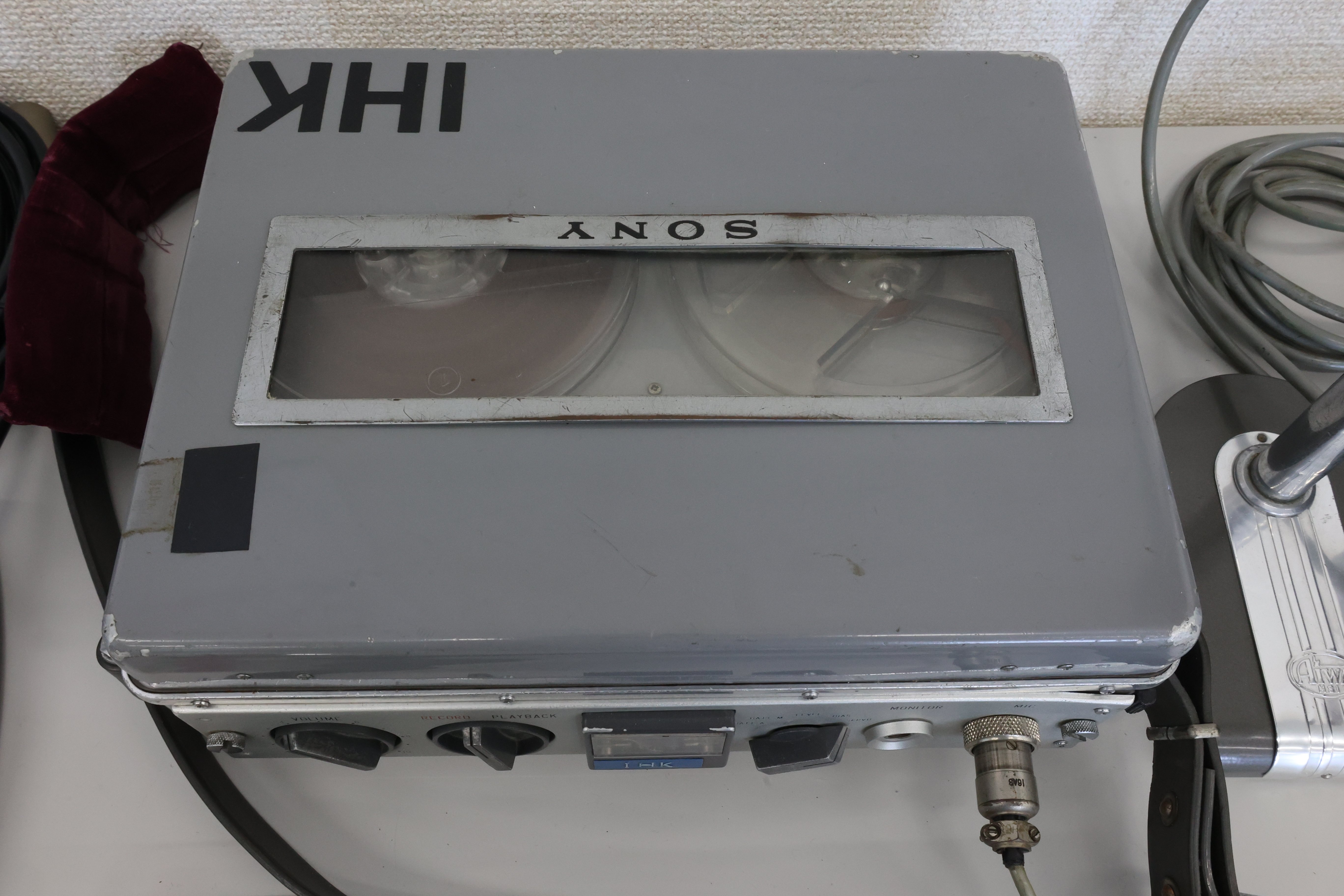 オープンテープレコーダー、SONY「EM2」（真上から）