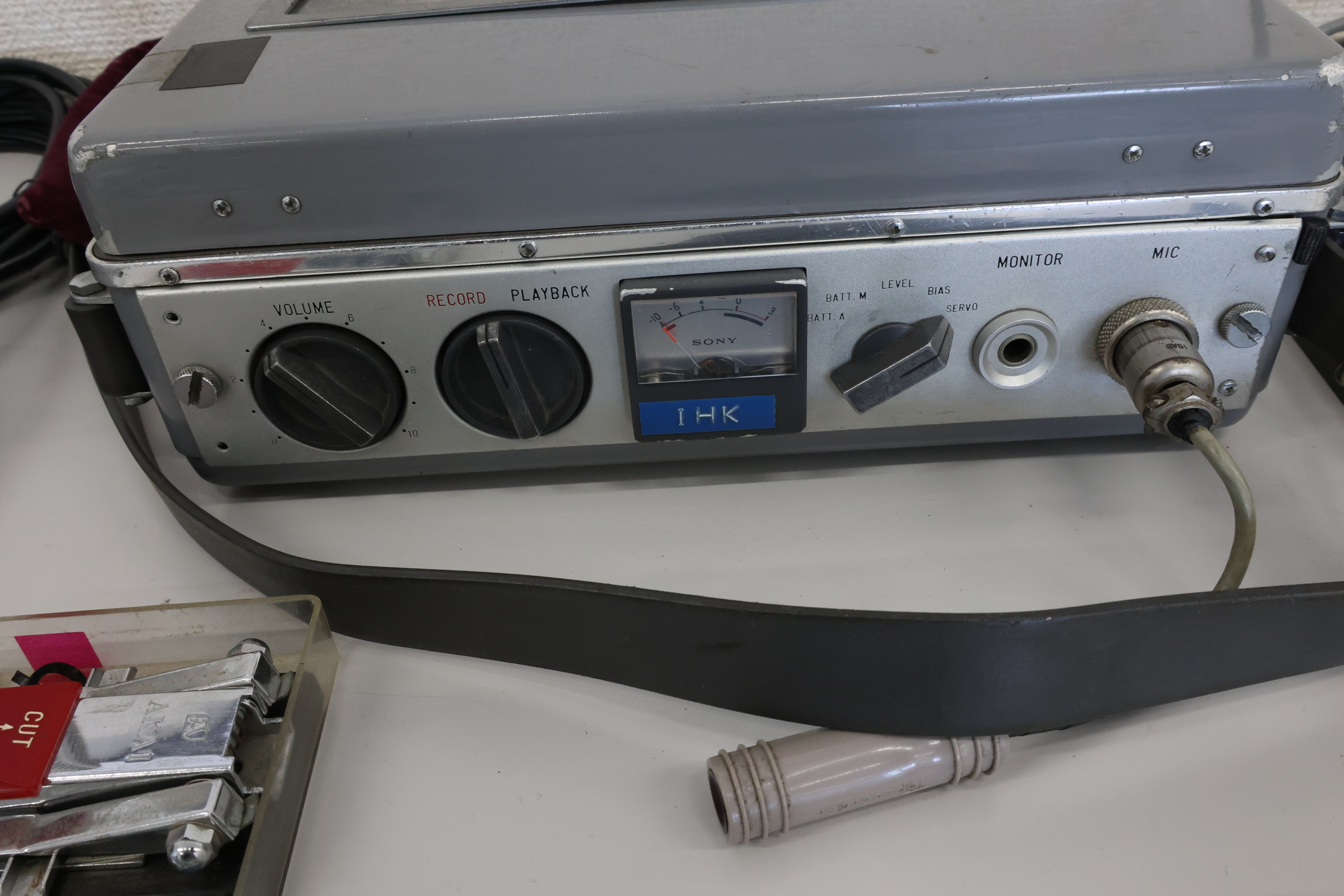 オープンテープレコーダー、SONY「EM2」（接続端子と操作盤）