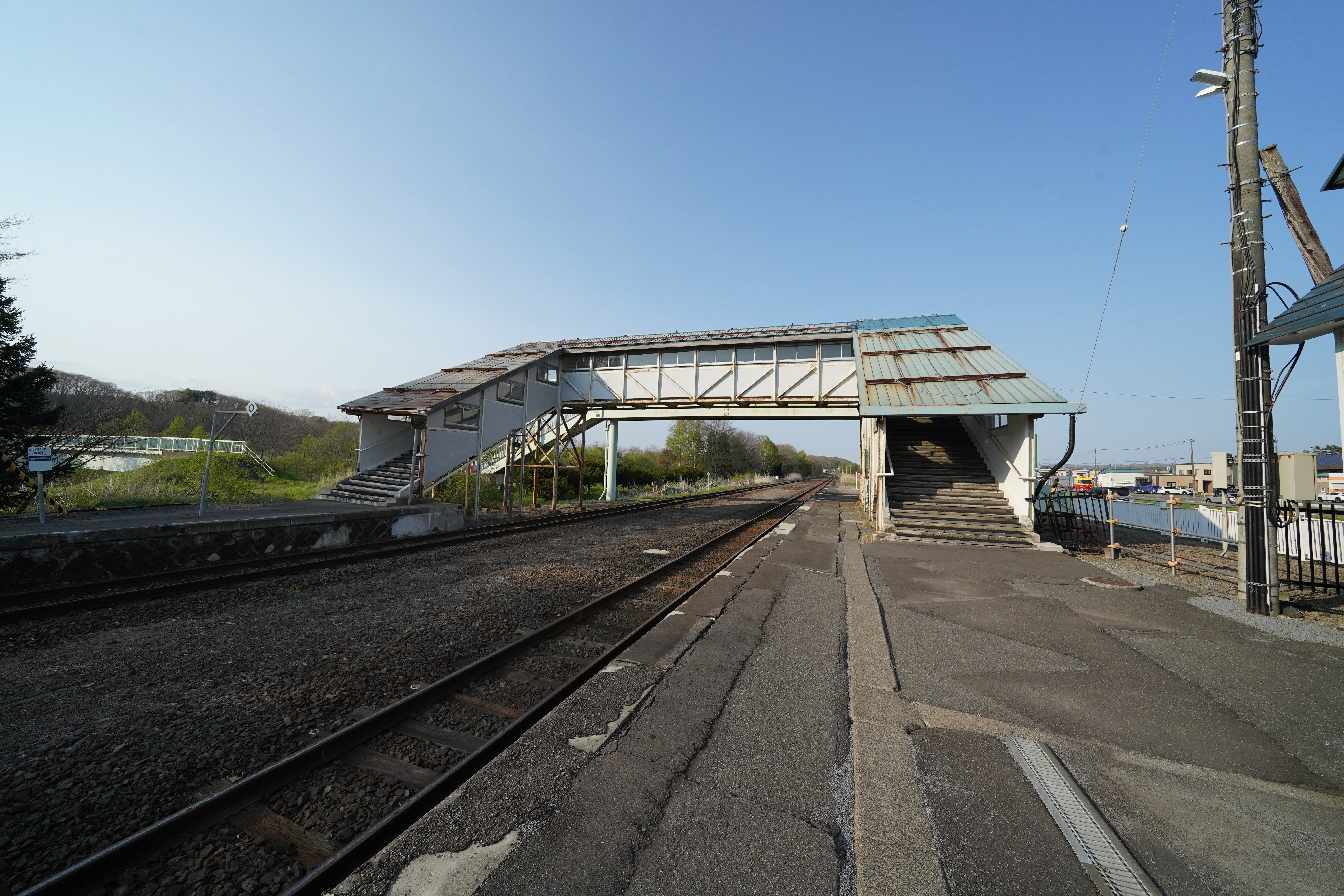 上下線接続階段 上下線接続階段