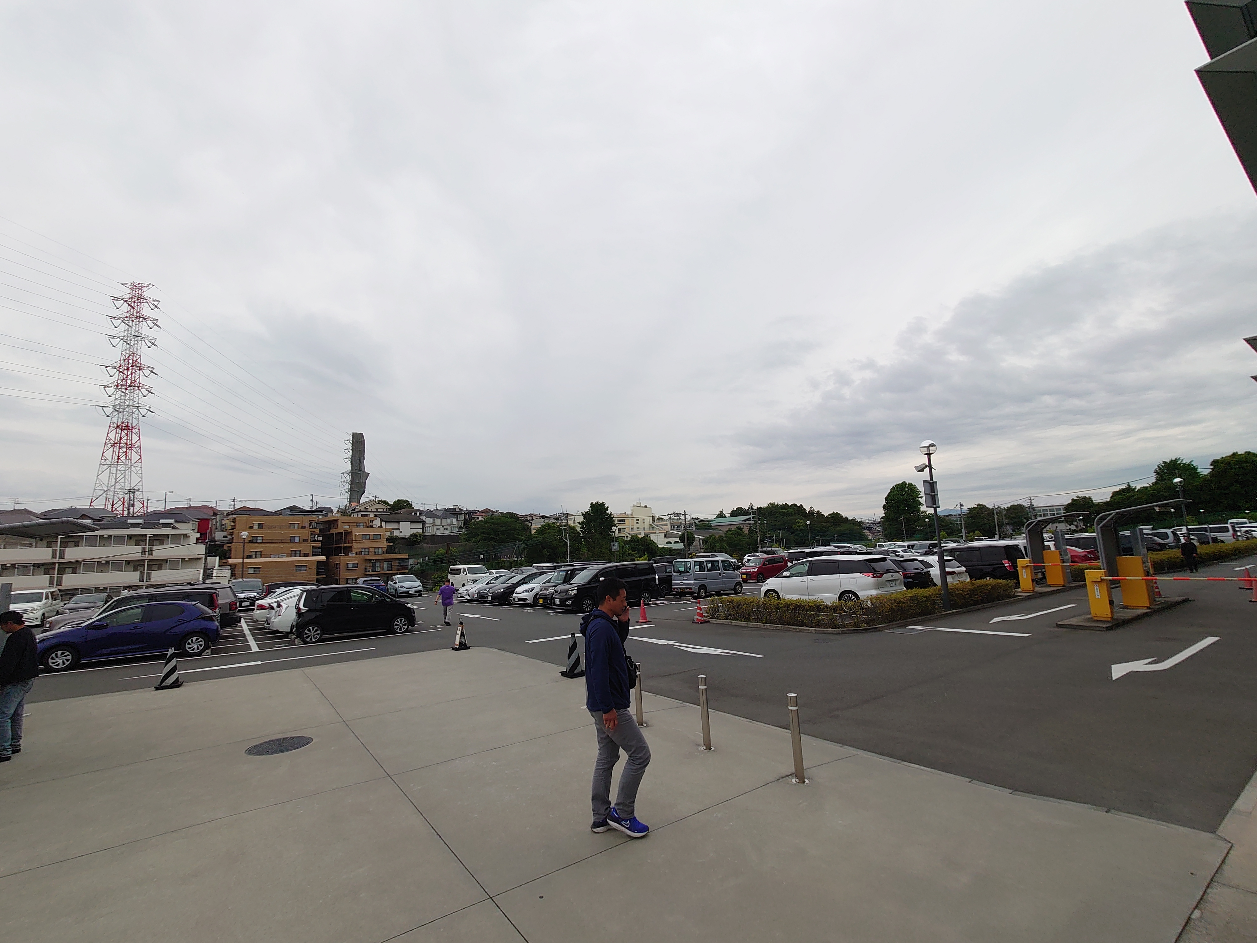 １回1000円もかかるけど、大きな駐車場