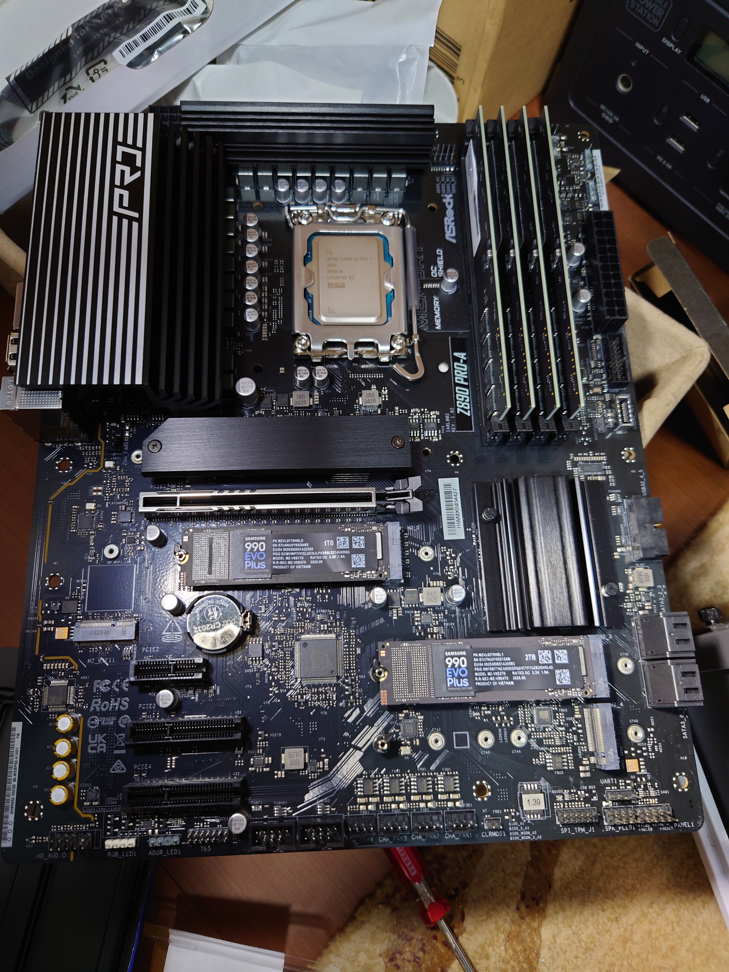 部品取り付け完了２