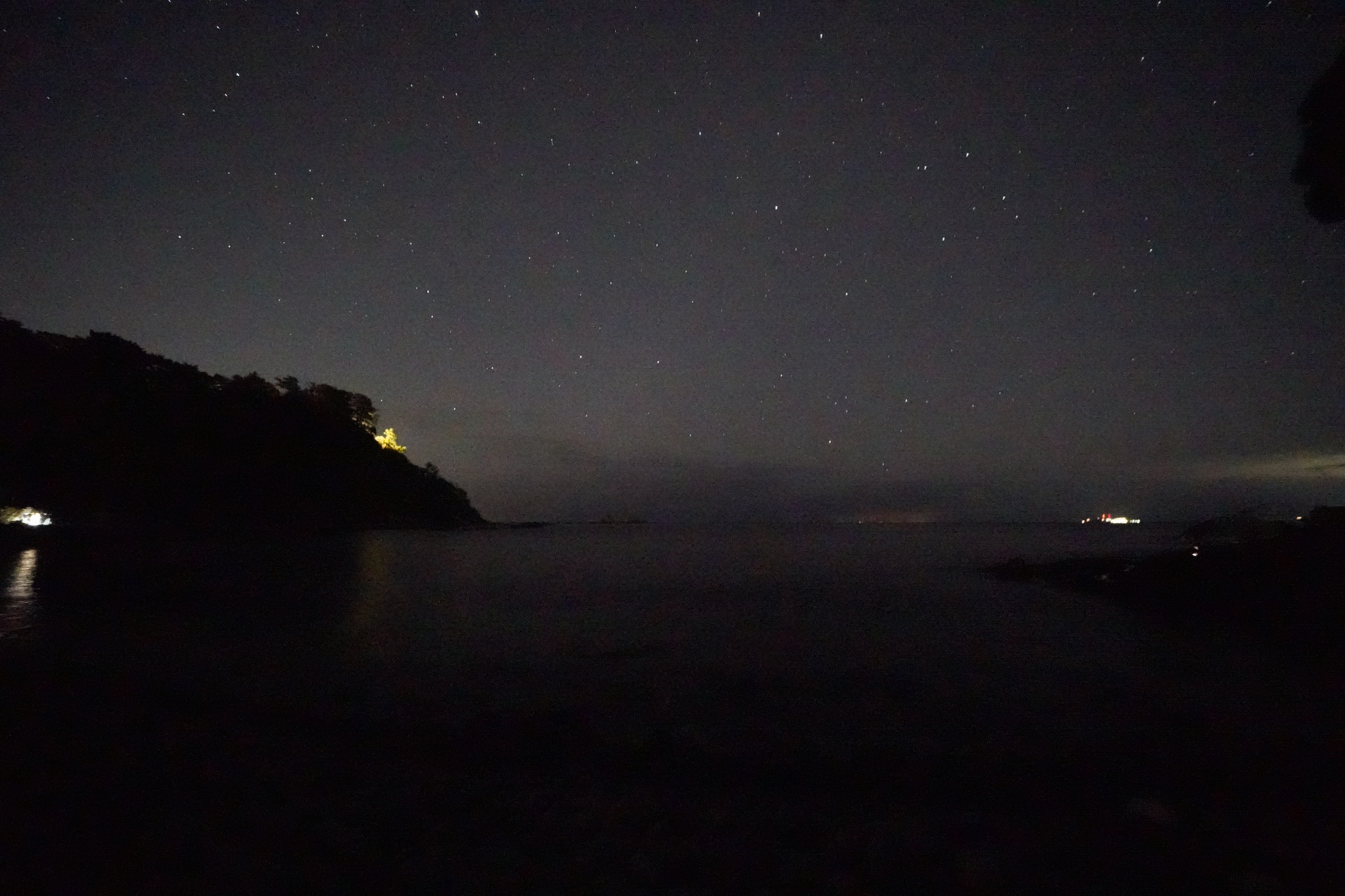 真鶴岬の星空１（ISO10万）