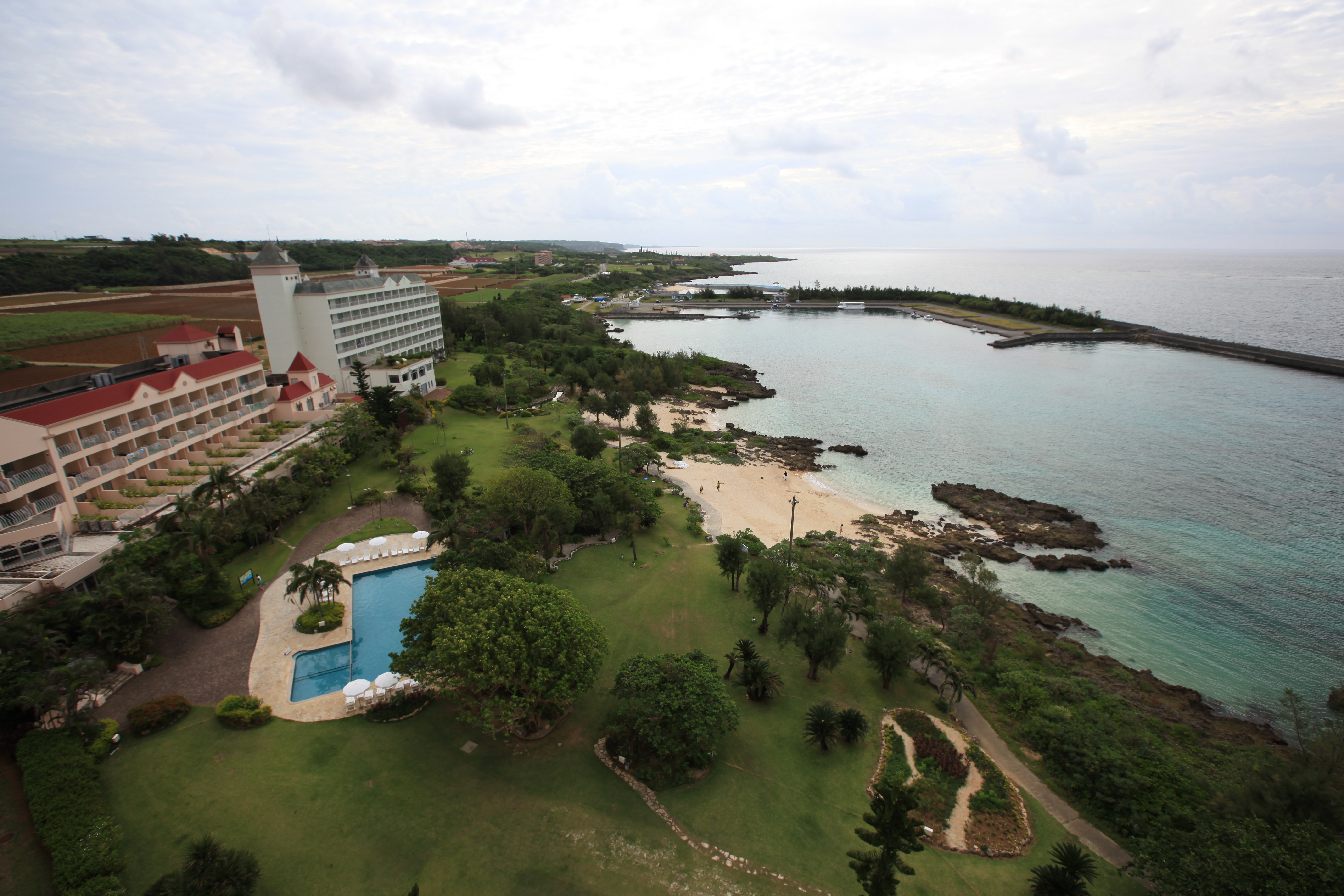 ホテルから見たビーチ