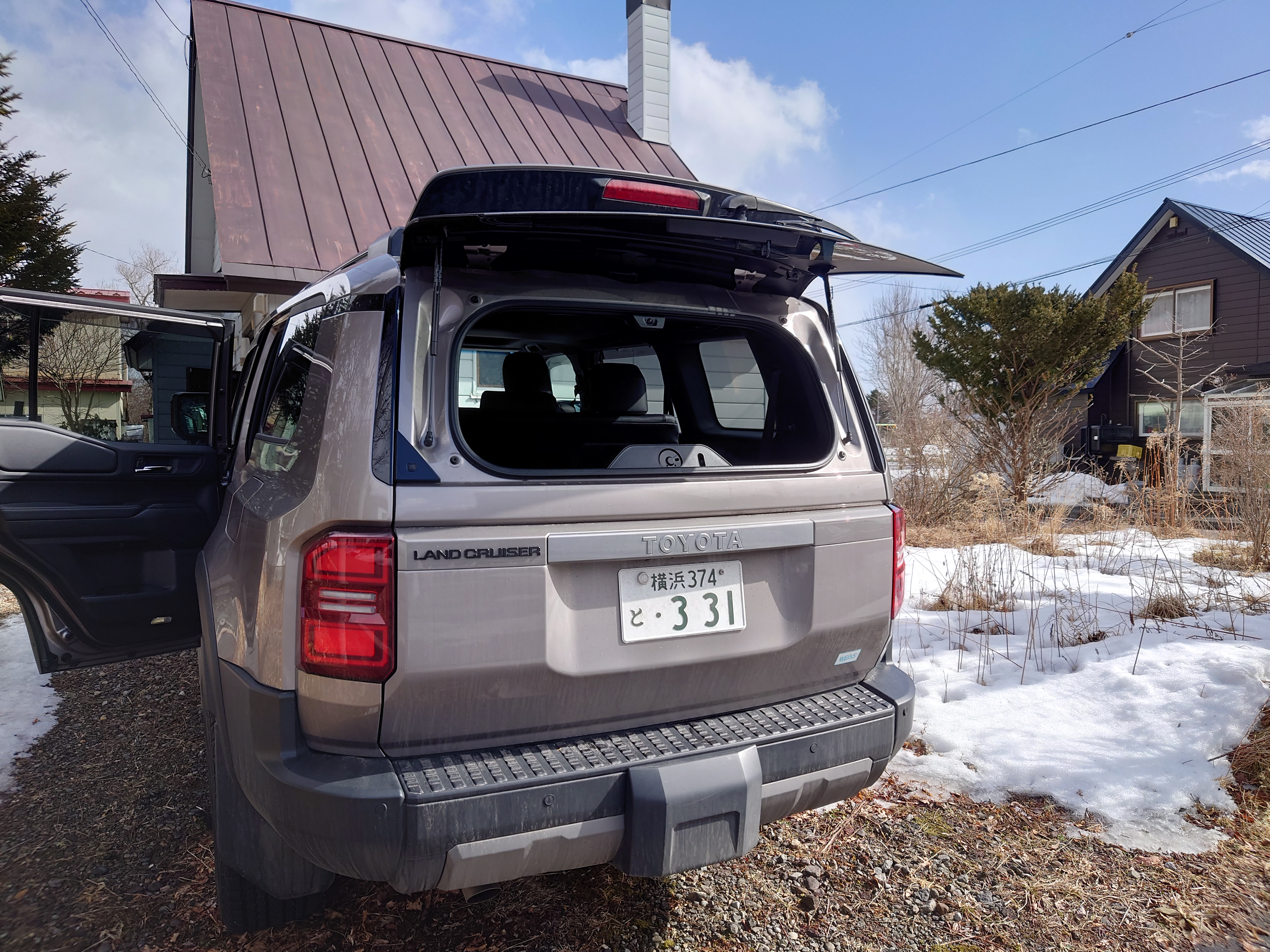 後部ドアの窓が開くことを初めて知った