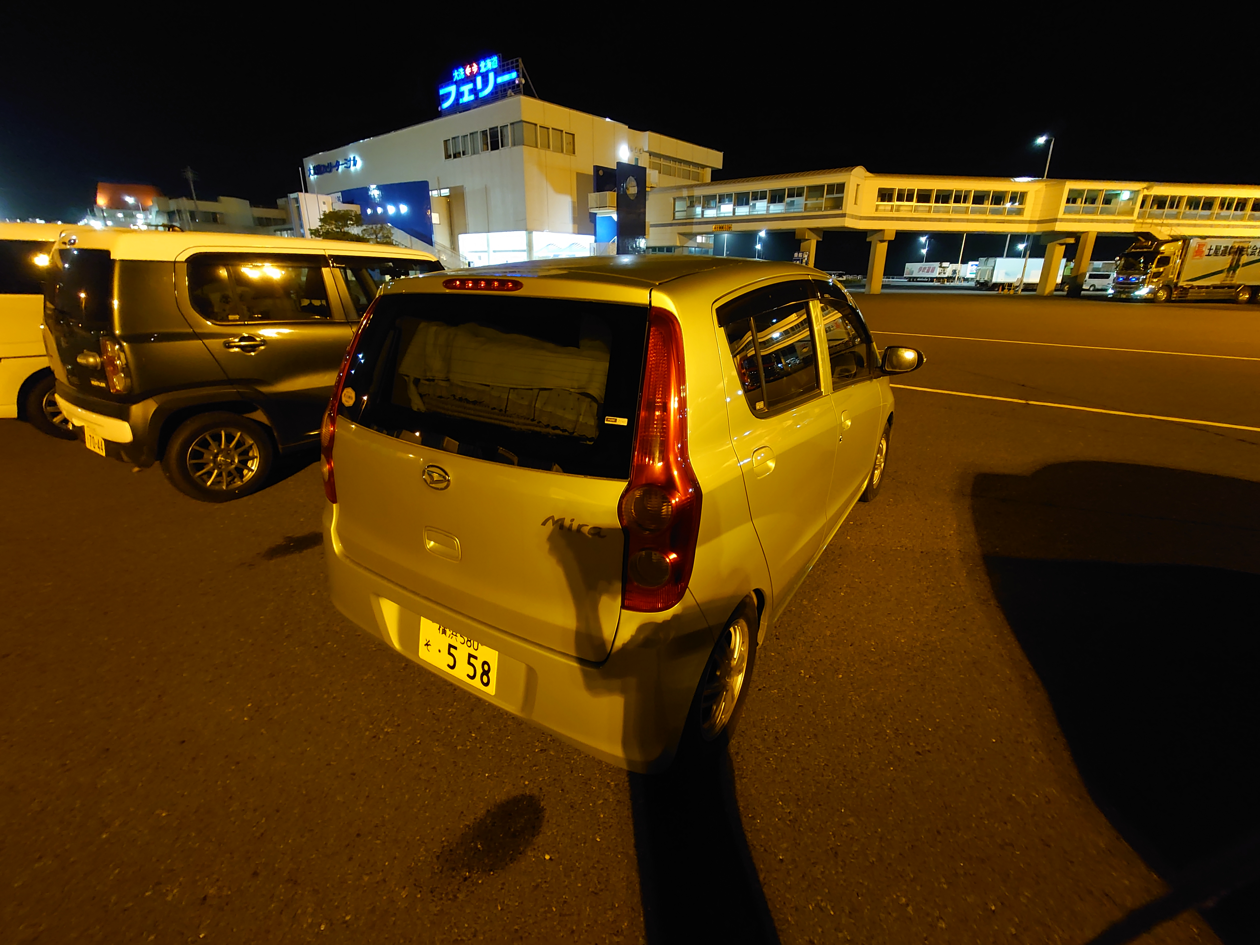 ミラの後部扉は、落下物の可能性があり注意が必要 ミラの後部扉は、落下物の可能性があり注意が必要