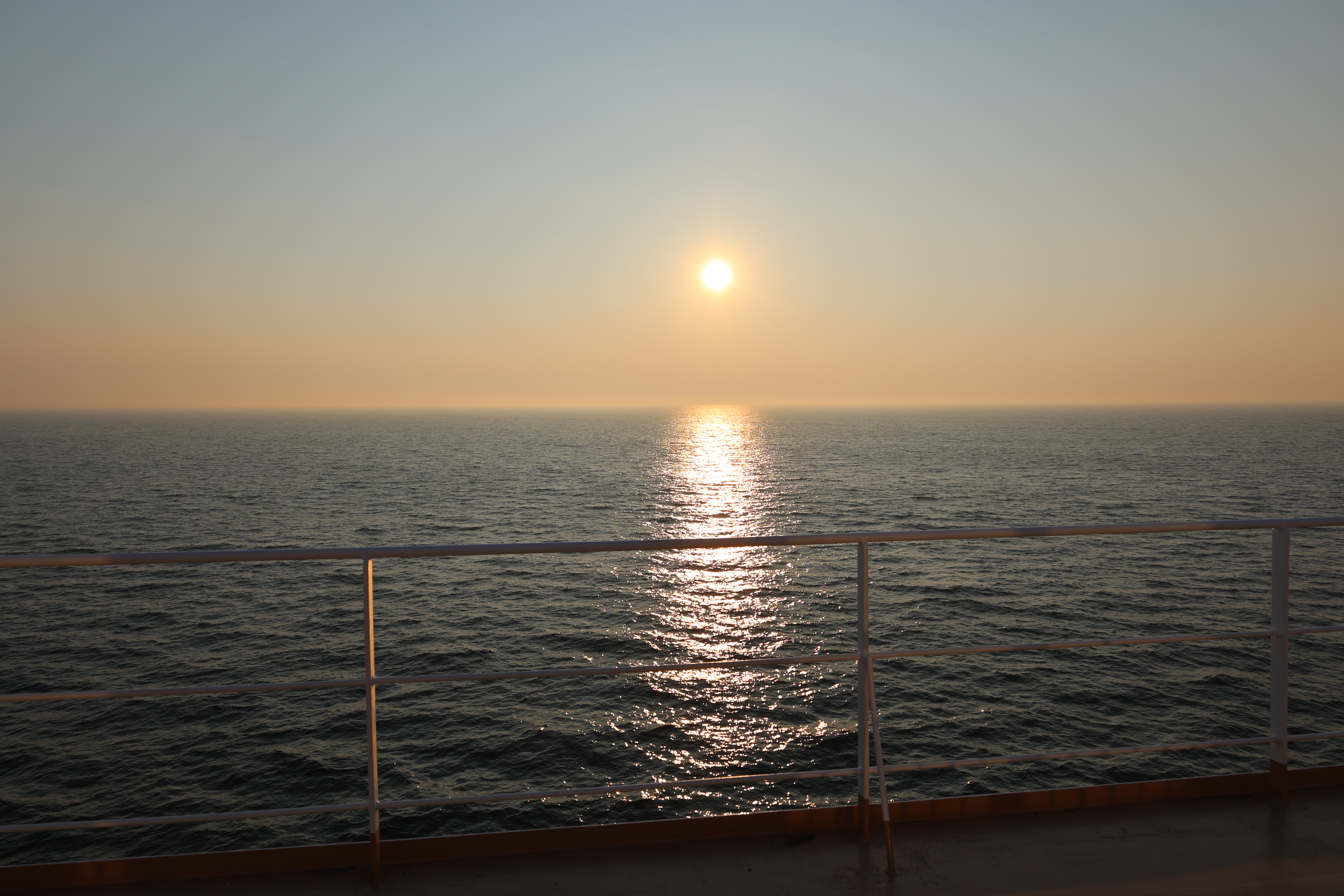 太陽が沈む直前１