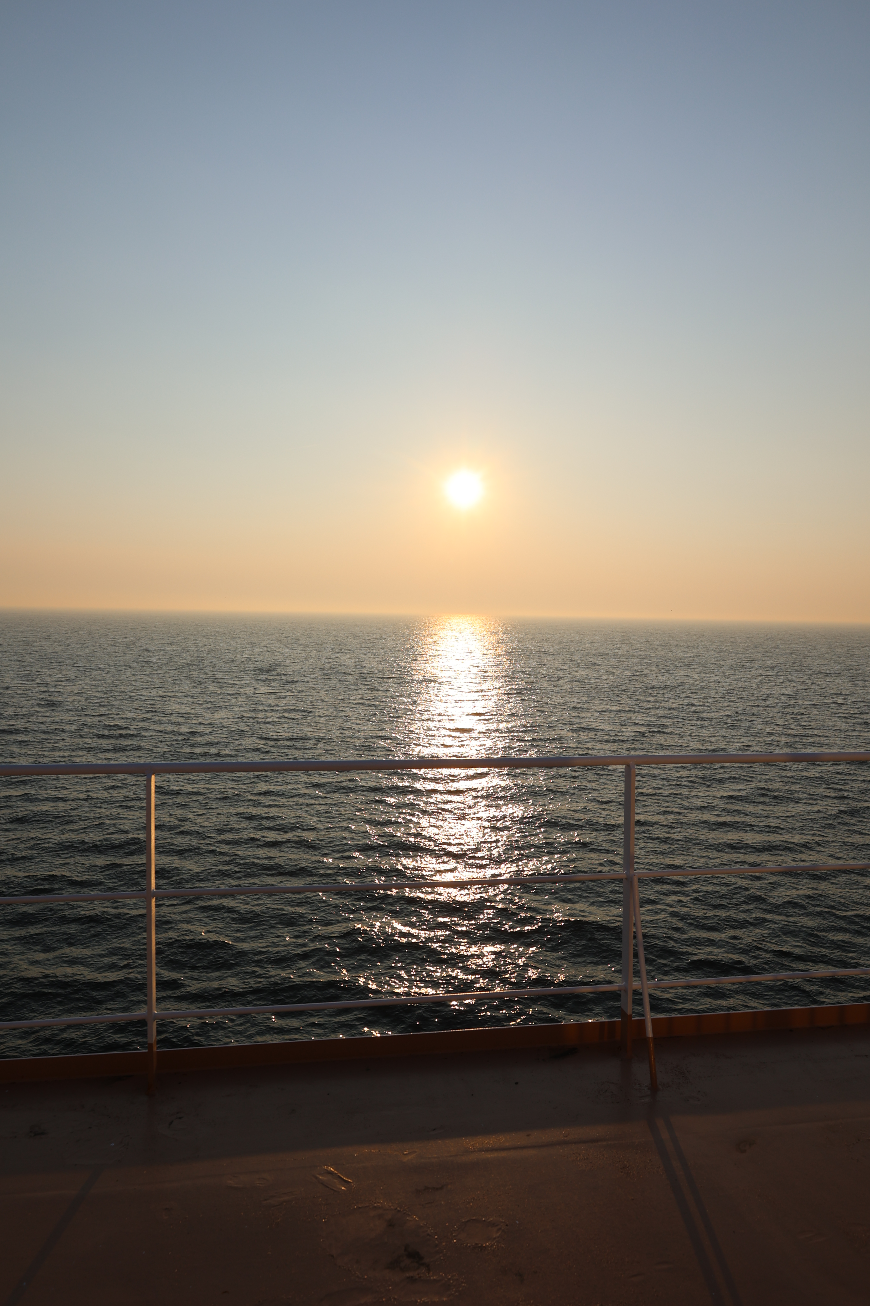 太陽が沈む直前２